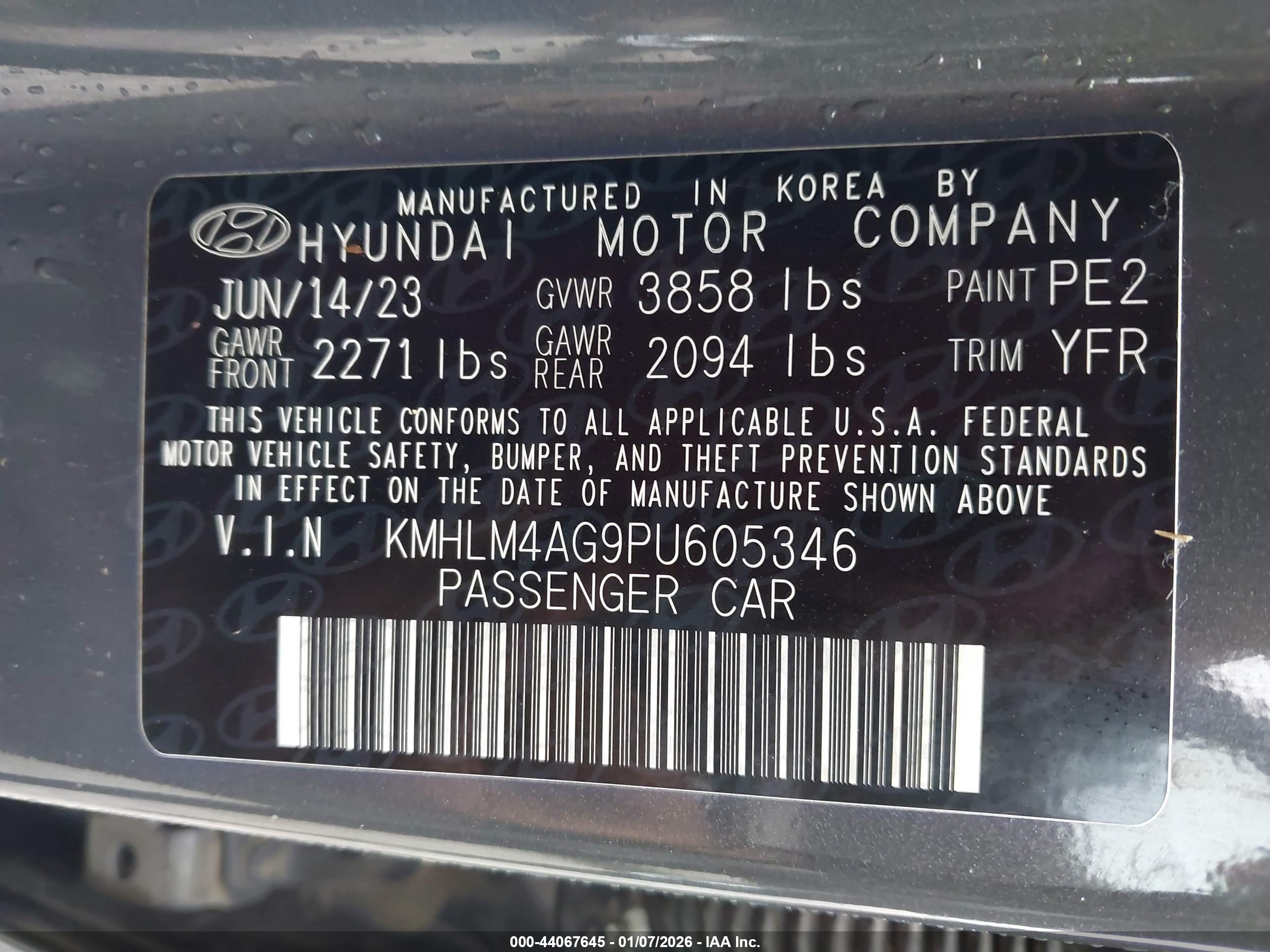 HYUNDAI ELANTRA image 9