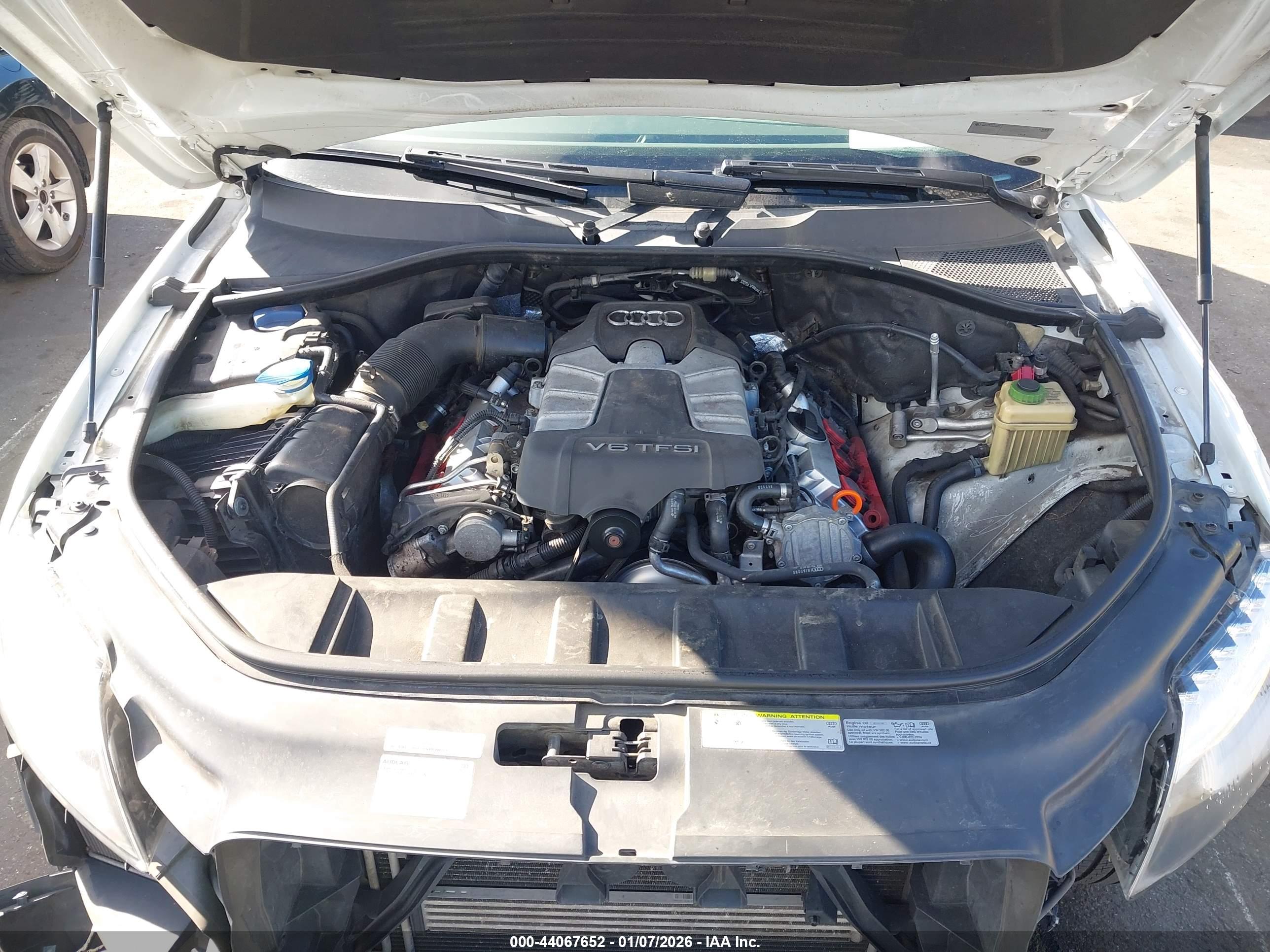AUDI Q7 image 10