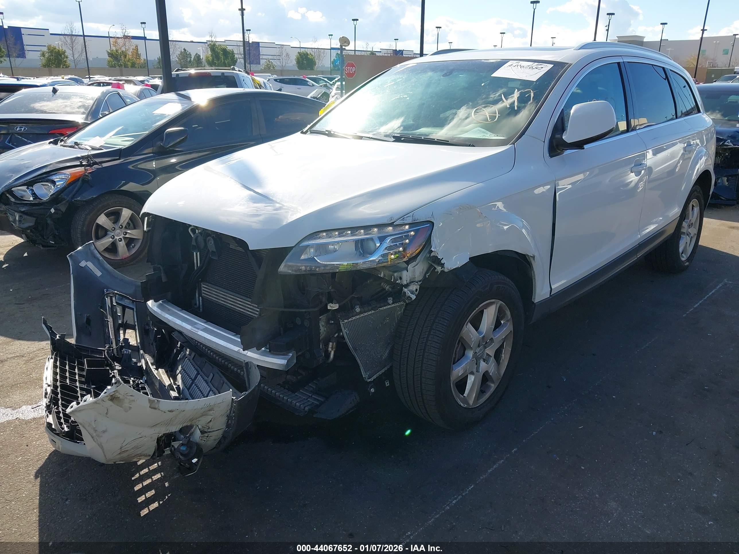 AUDI Q7 image 6