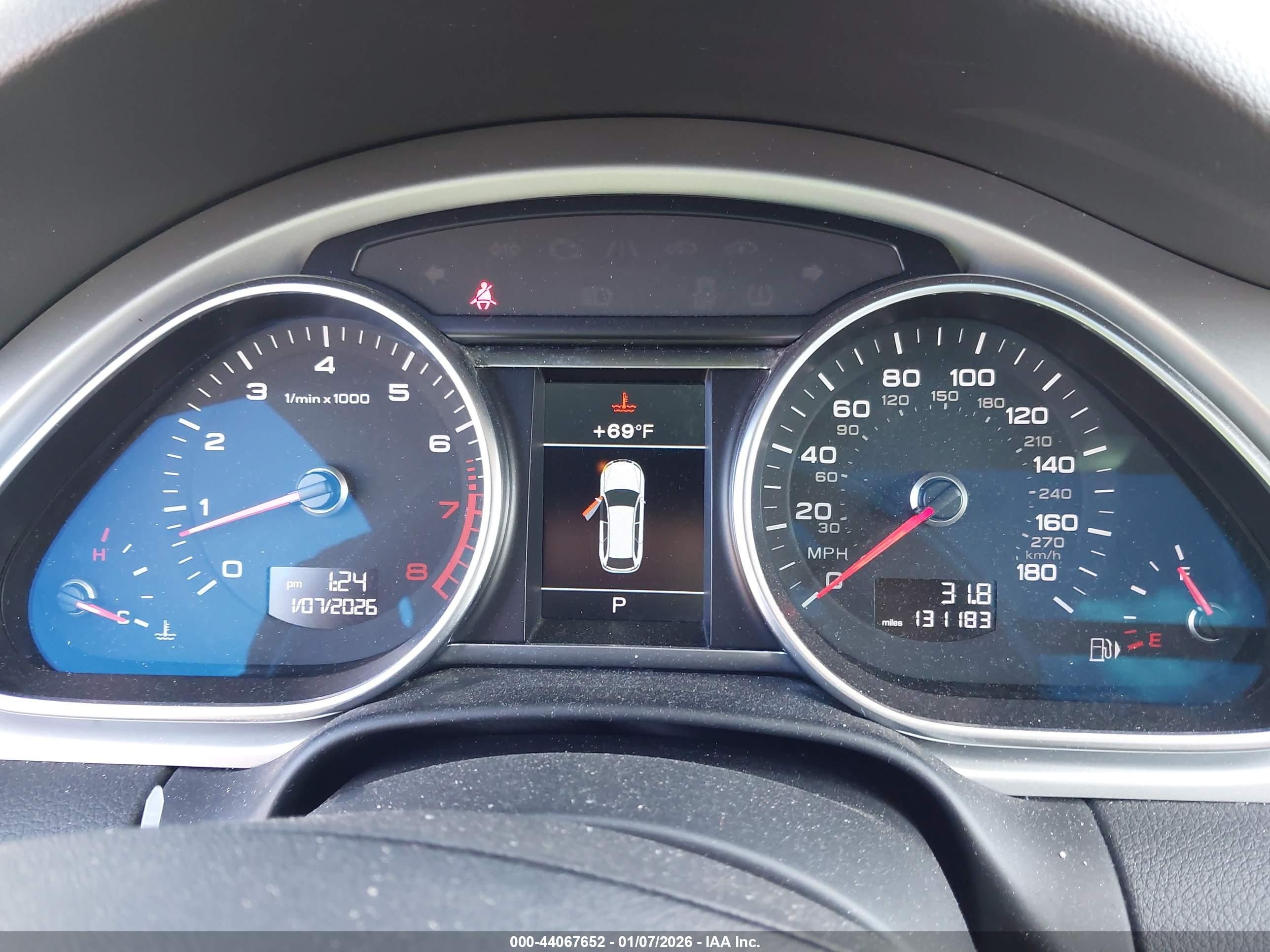 AUDI Q7 image 7