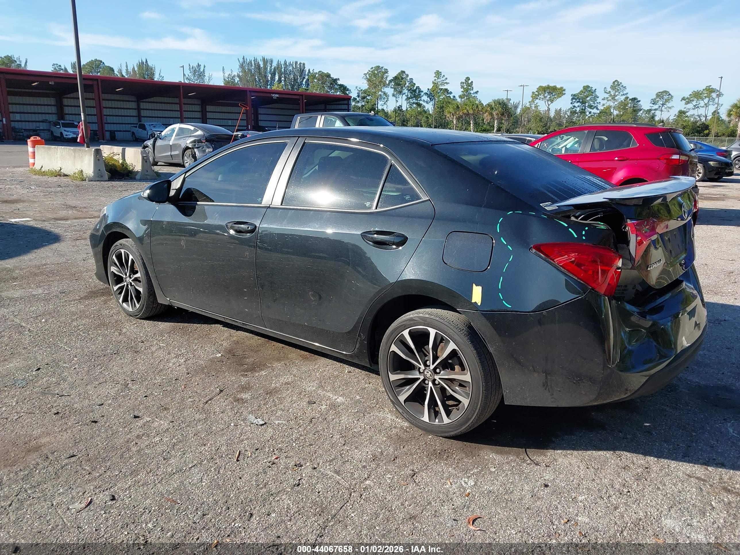 TOYOTA COROLLA image 3