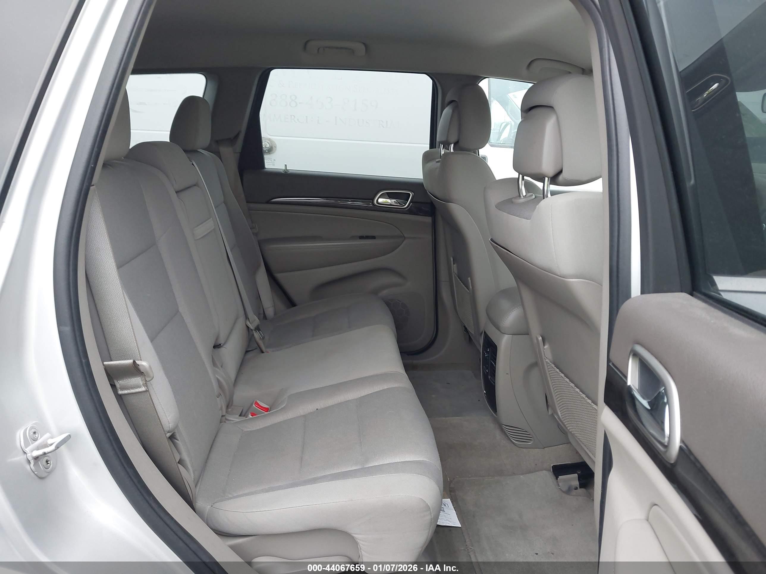 JEEP GRAND image 8
