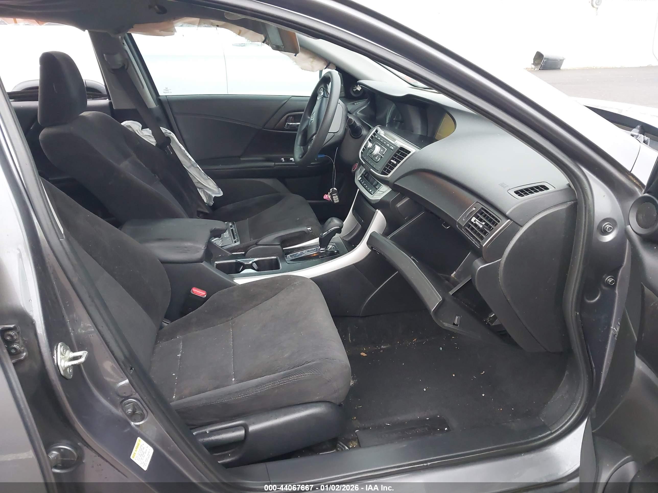 HONDA ACCORD image 5