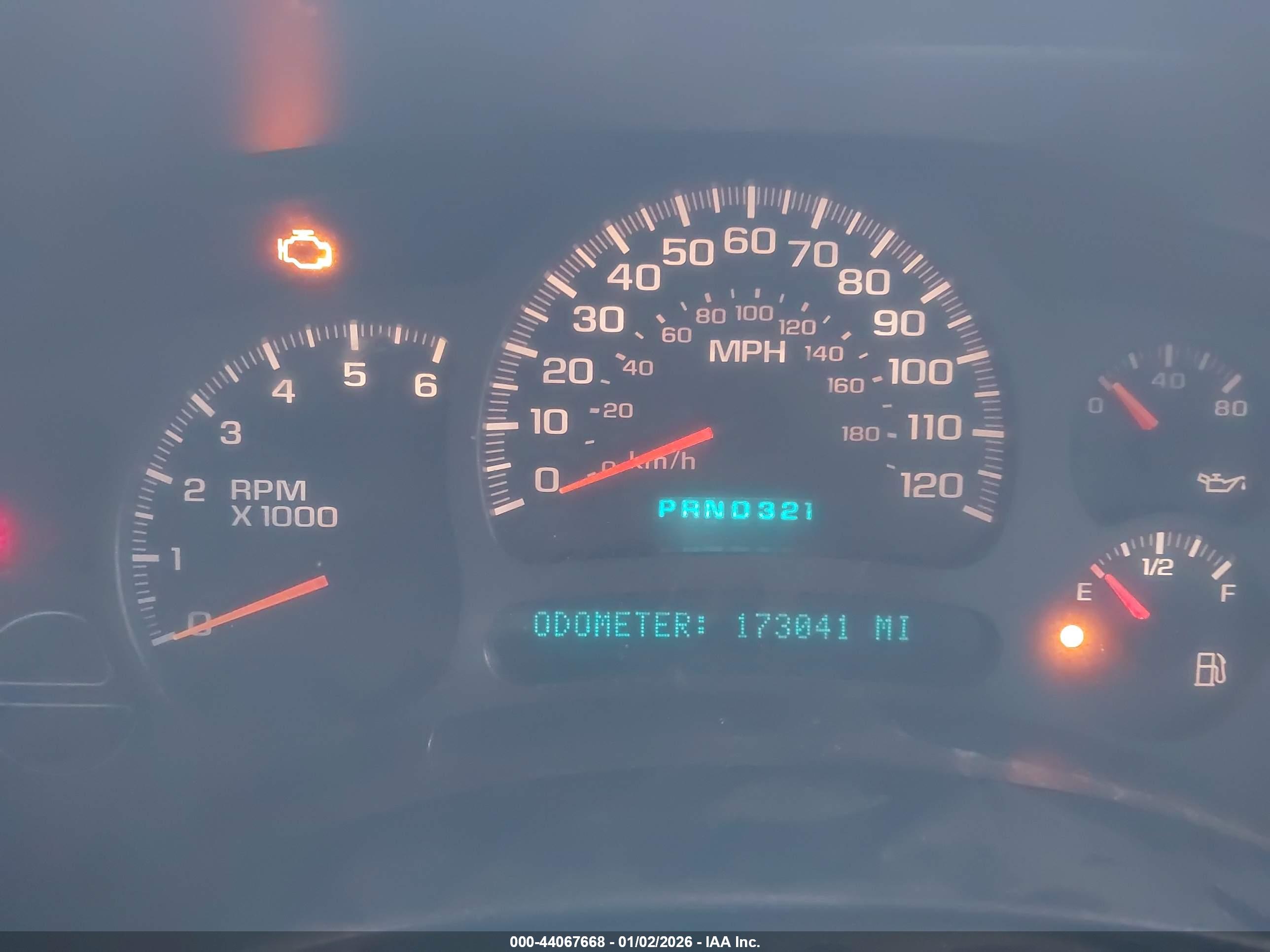 GMC YUKON image 7