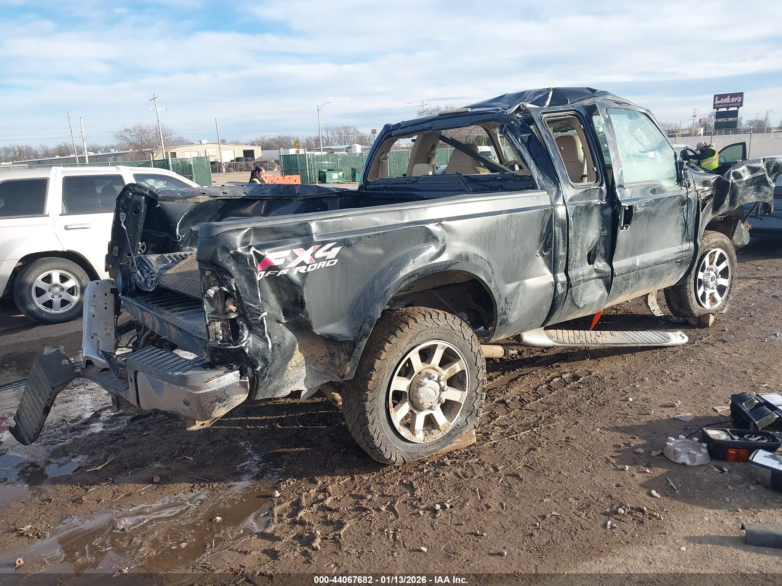 FORD F-250 image 4