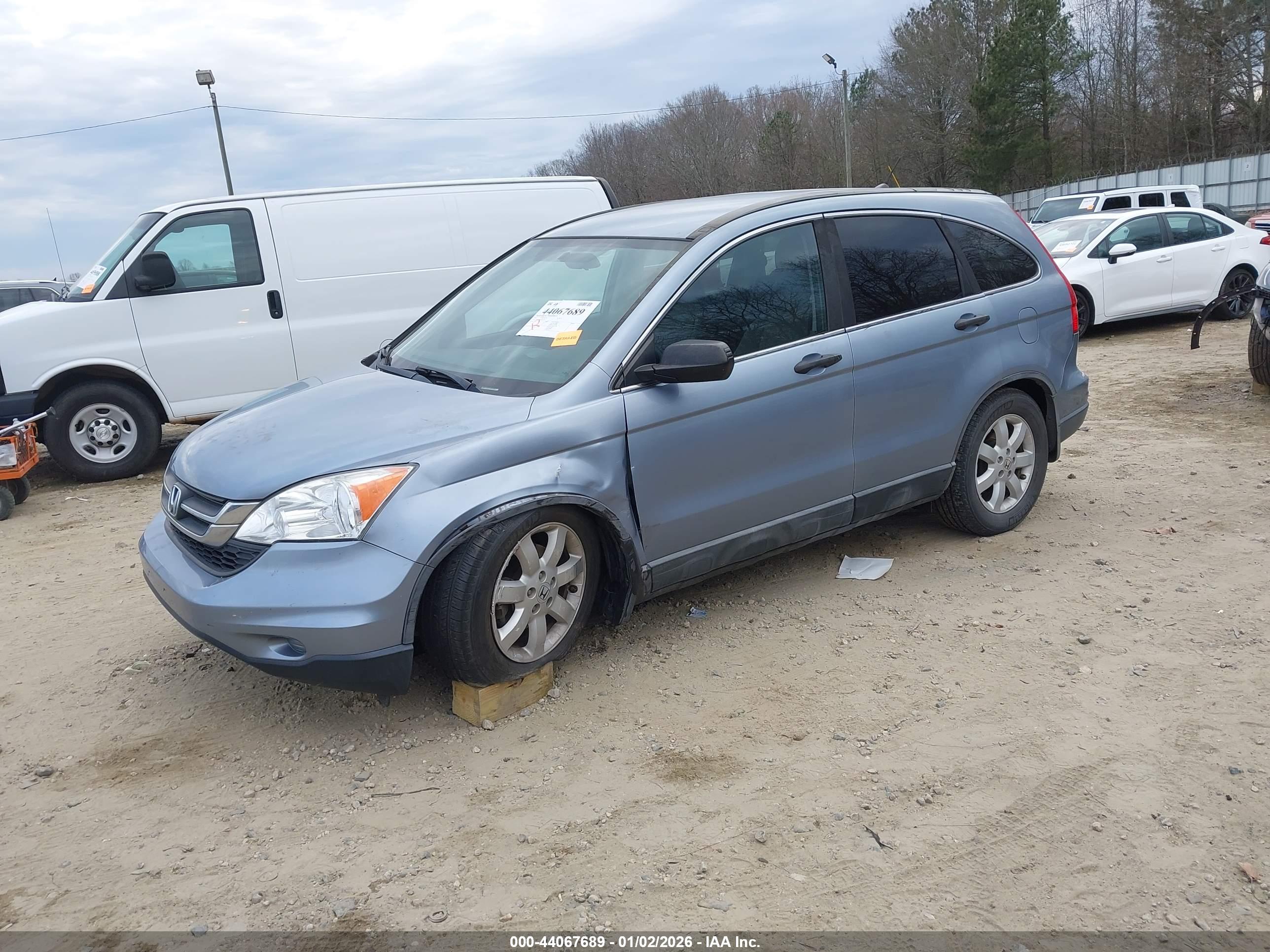 HONDA CR-V image 2