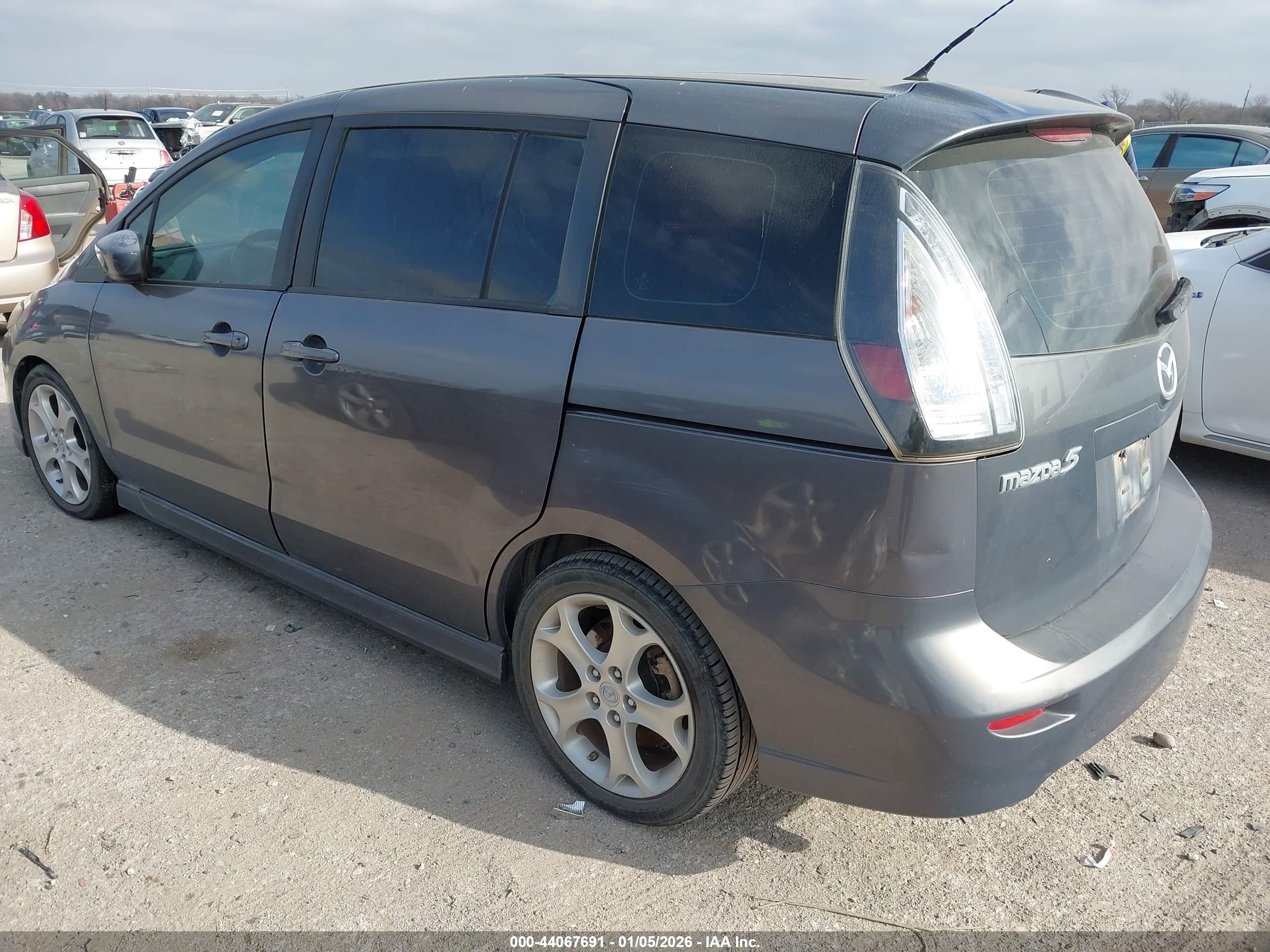 MAZDA MAZDA5 image 3
