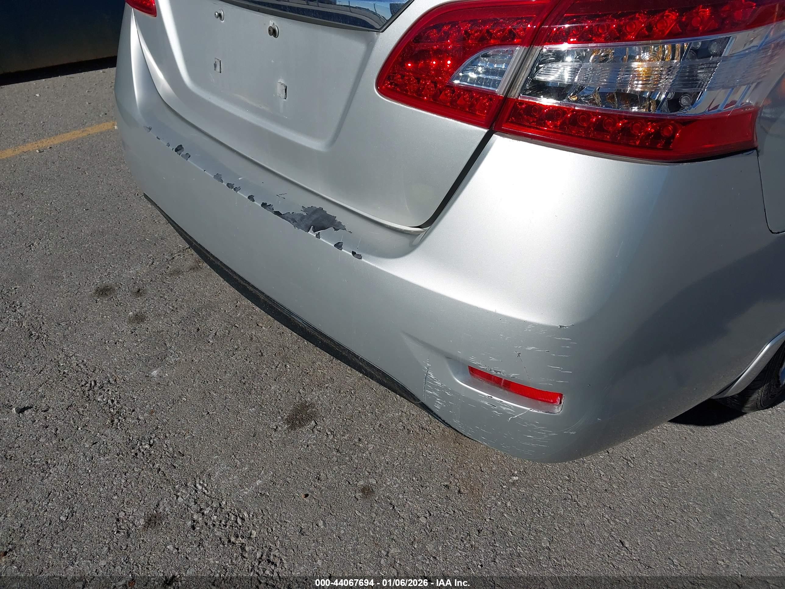 NISSAN SENTRA image 6