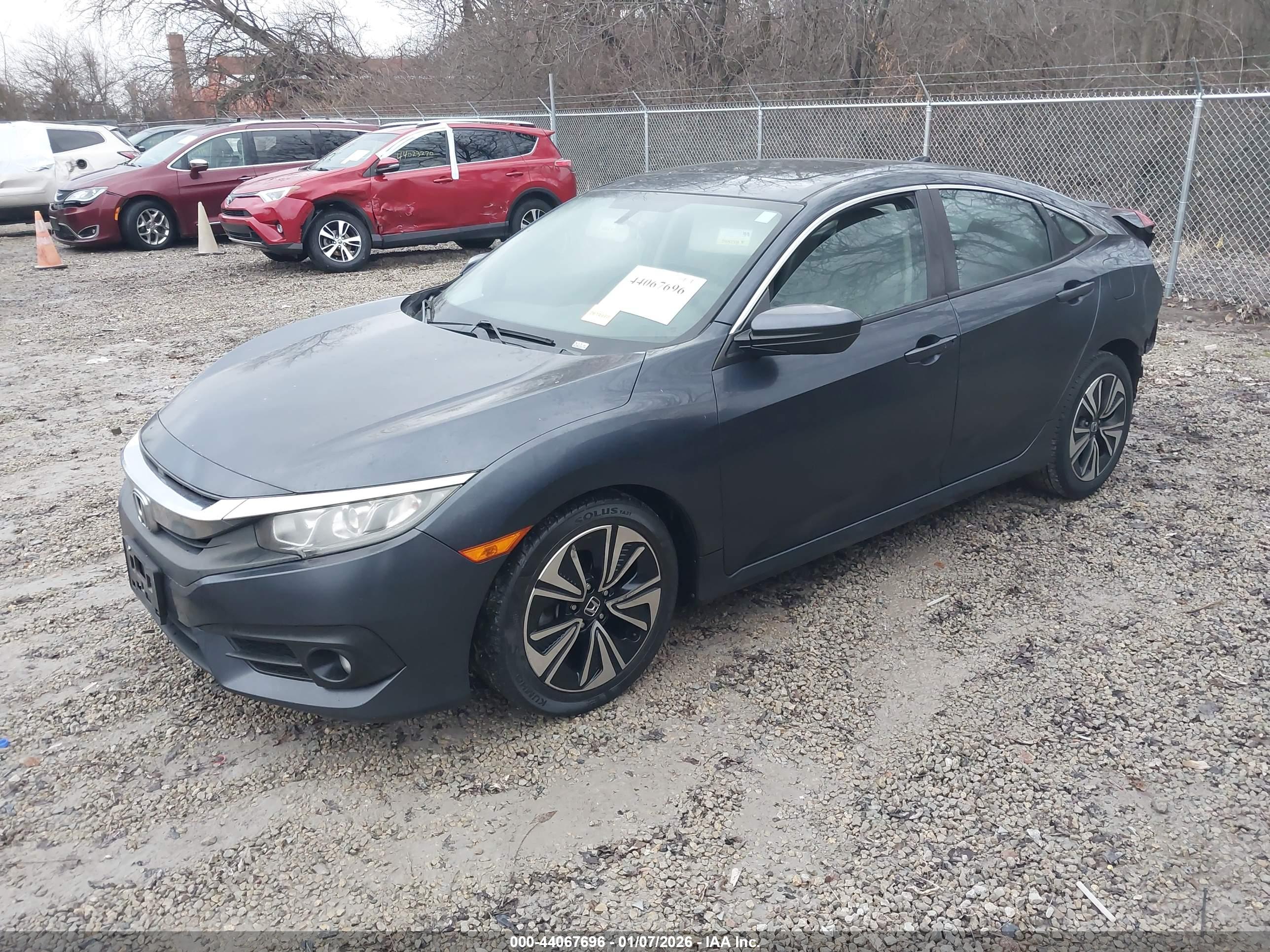 HONDA CIVIC image 2
