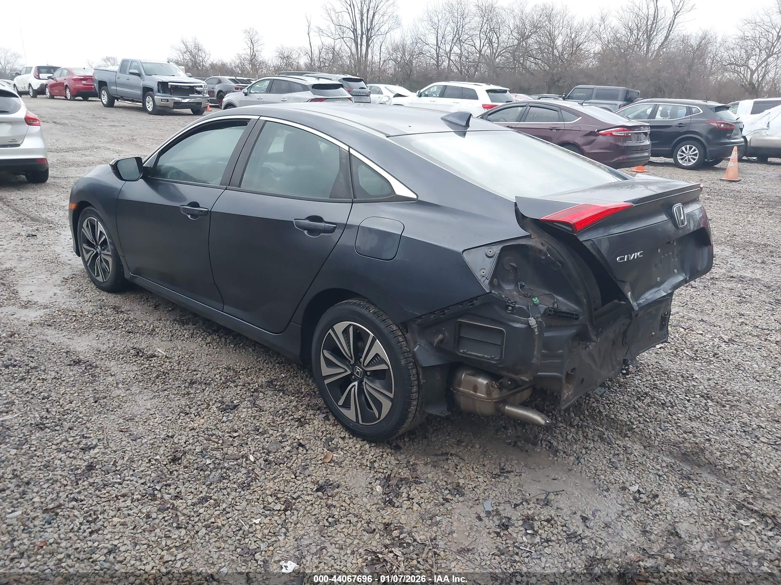 HONDA CIVIC image 3