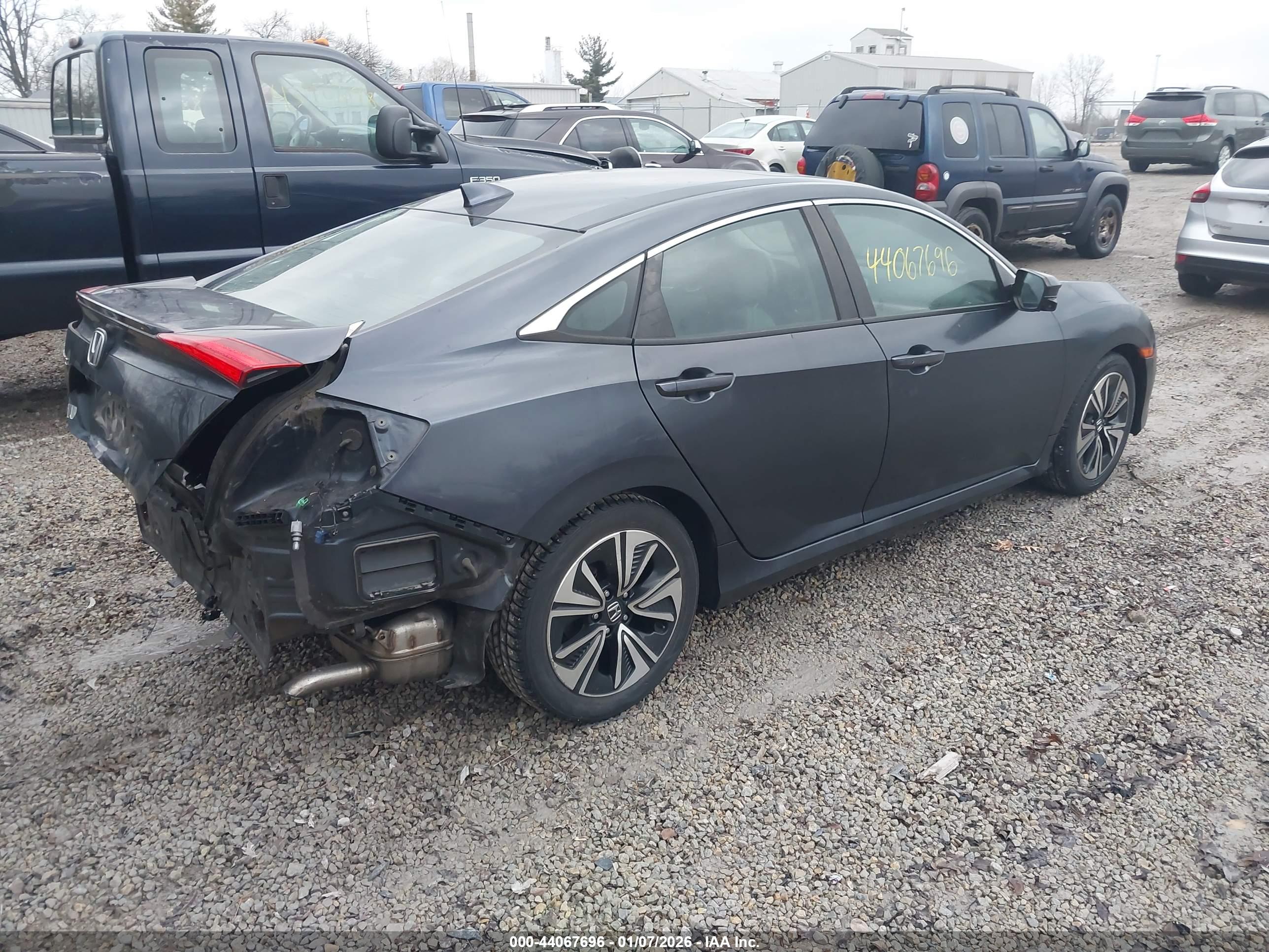 HONDA CIVIC image 4