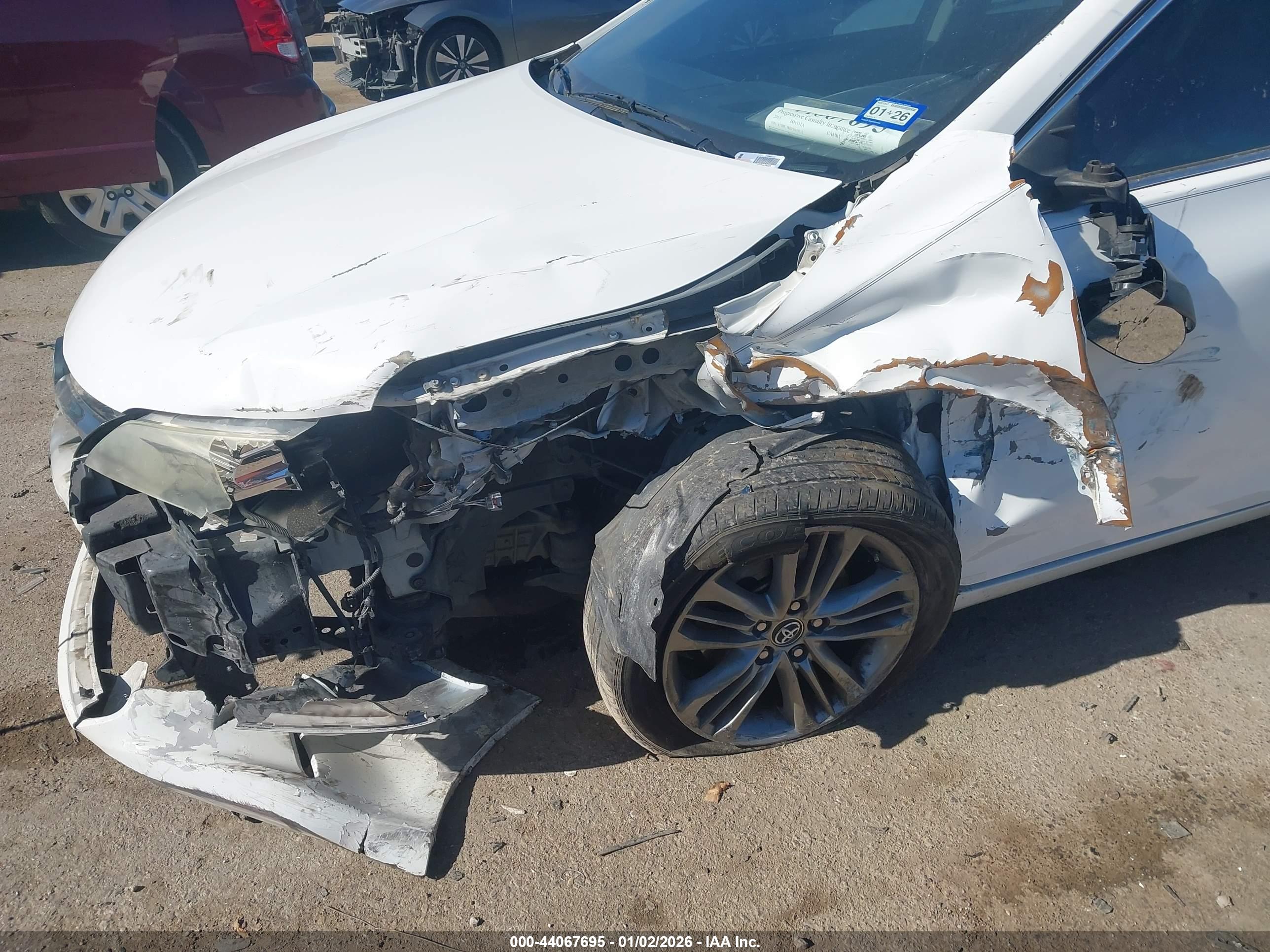 TOYOTA CAMRY image 6