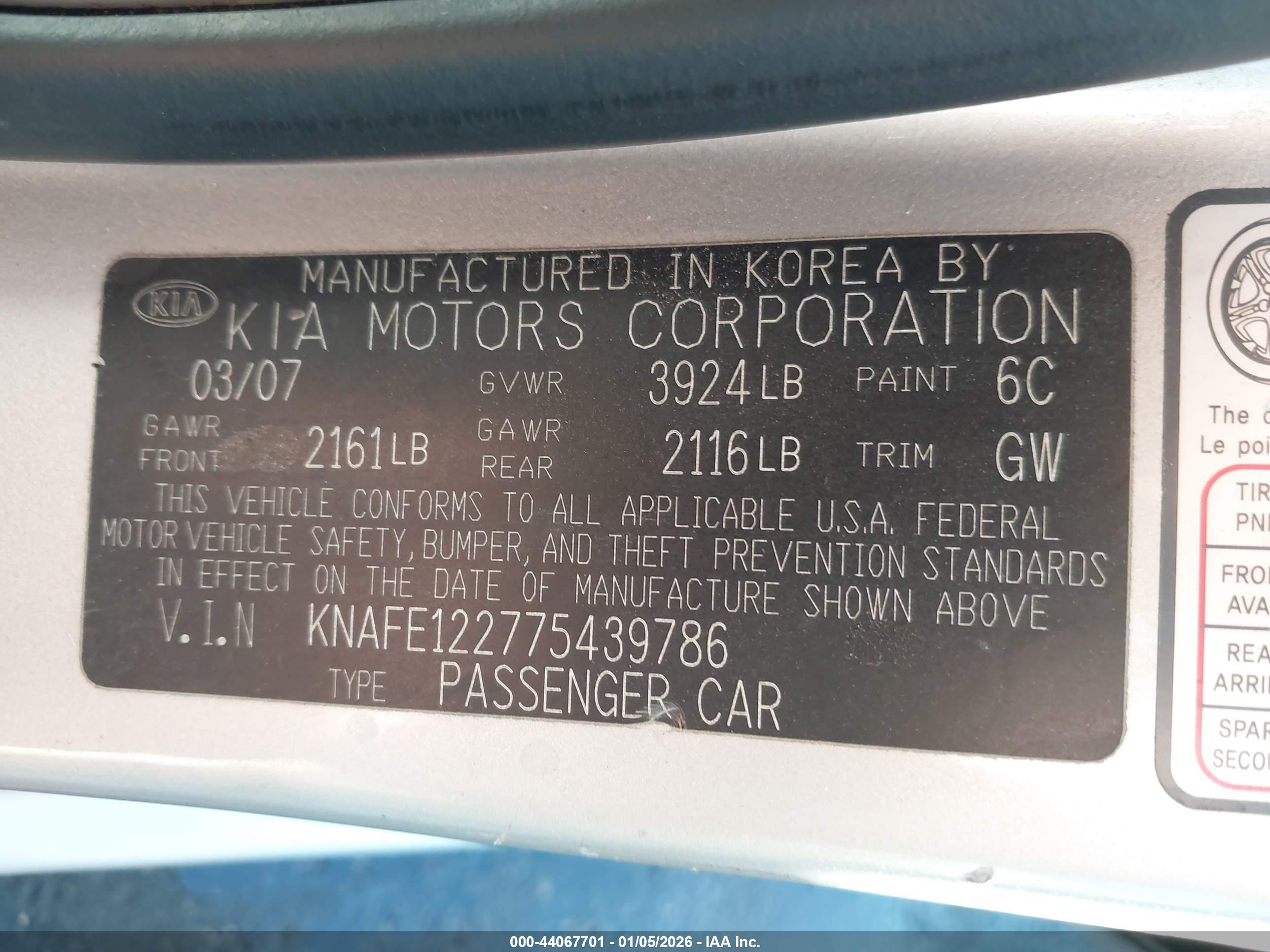 KIA SPECTRA image 9