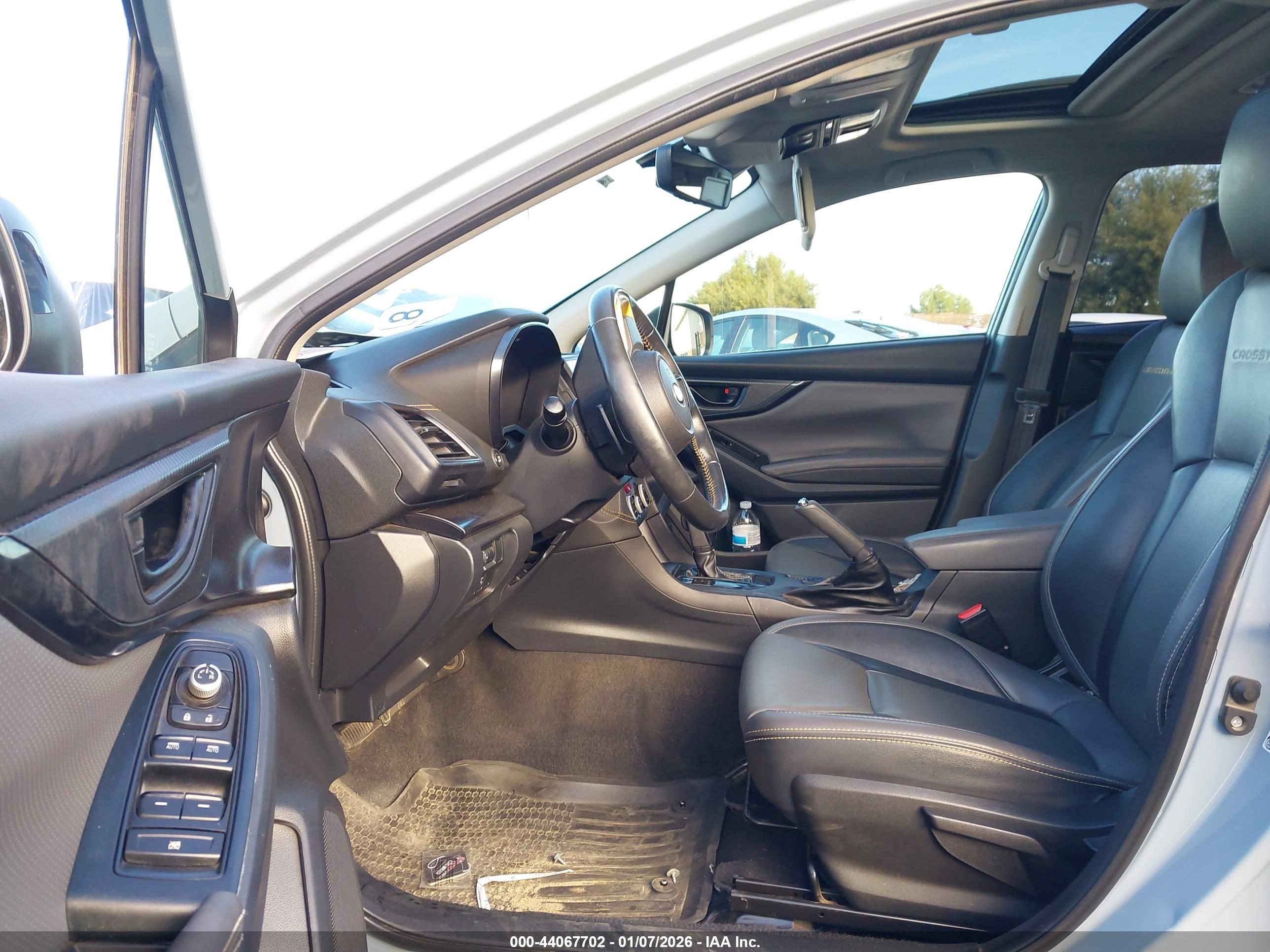 SUBARU CROSSTREK image 5