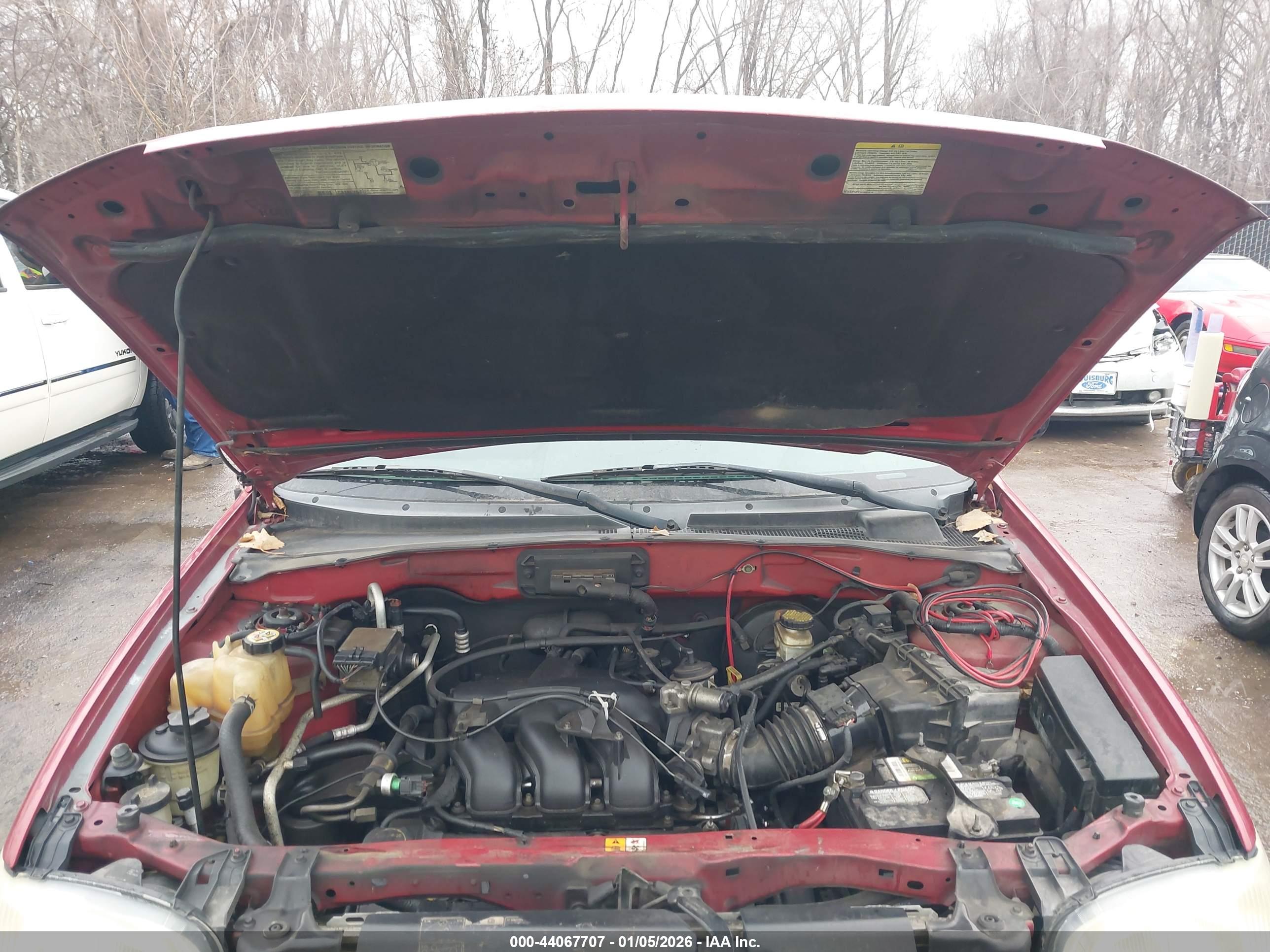 FORD ESCAPE image 10