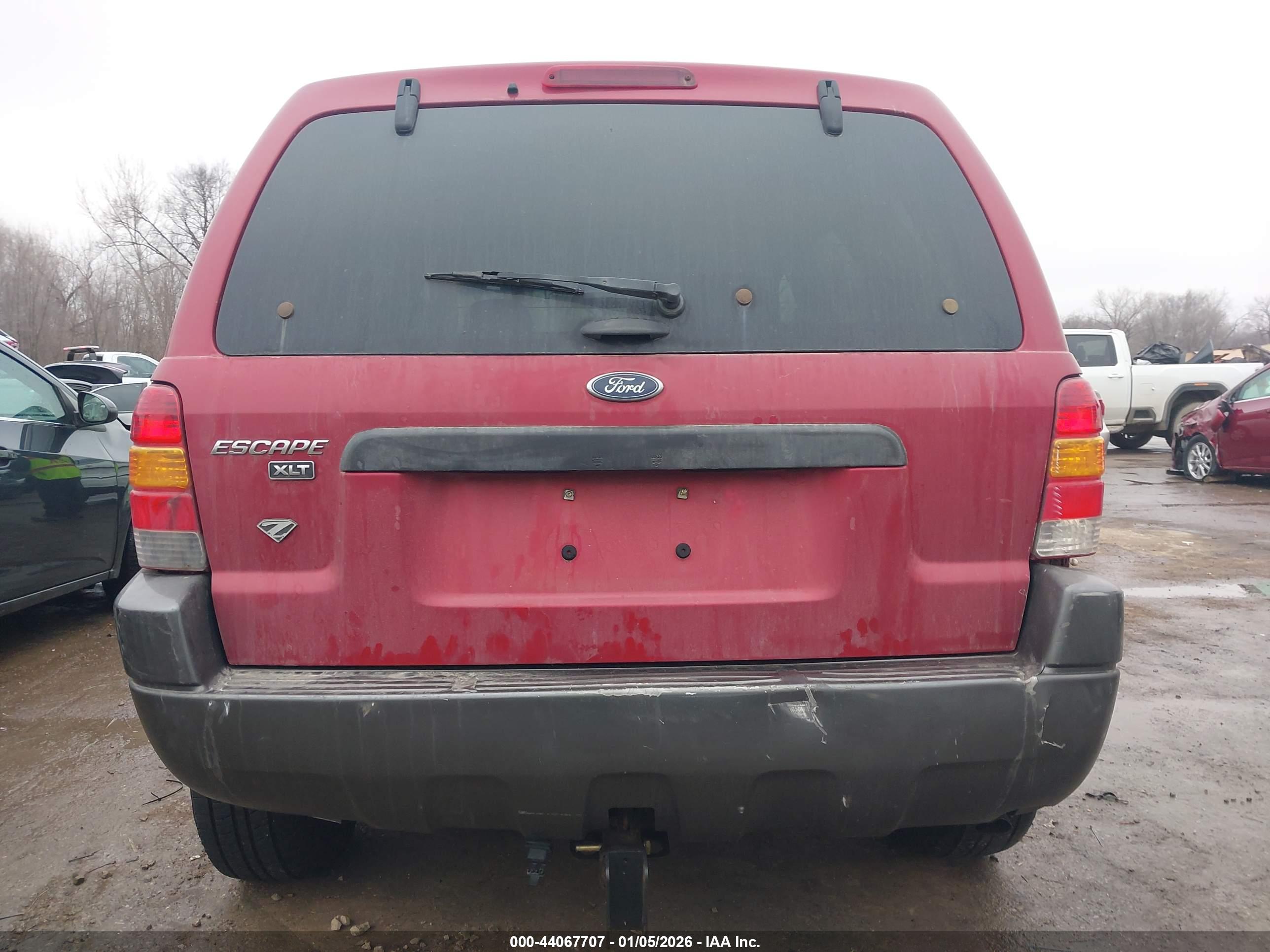 FORD ESCAPE image 6