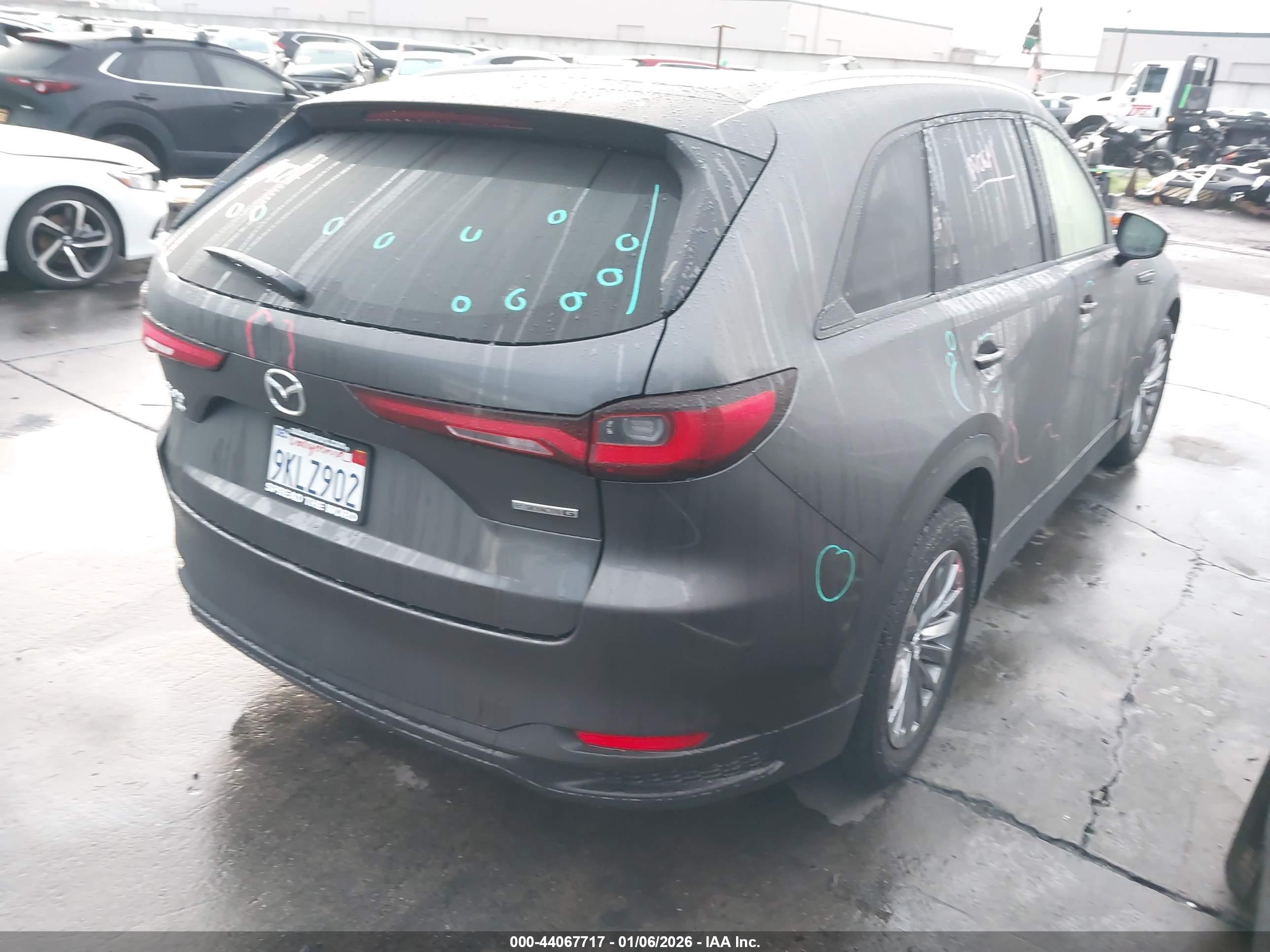 MAZDA CX-90 image 4
