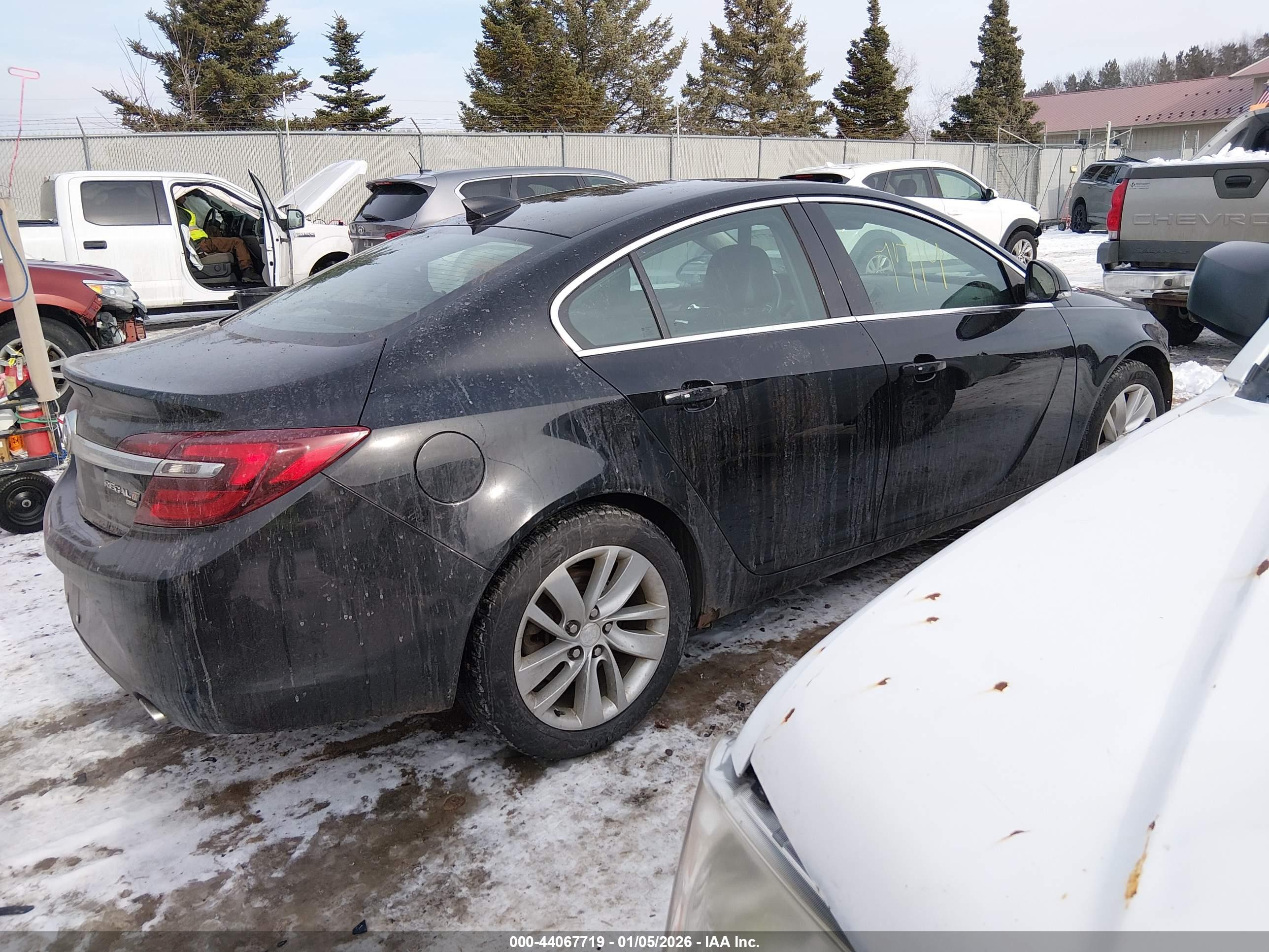 BUICK REGAL image 4
