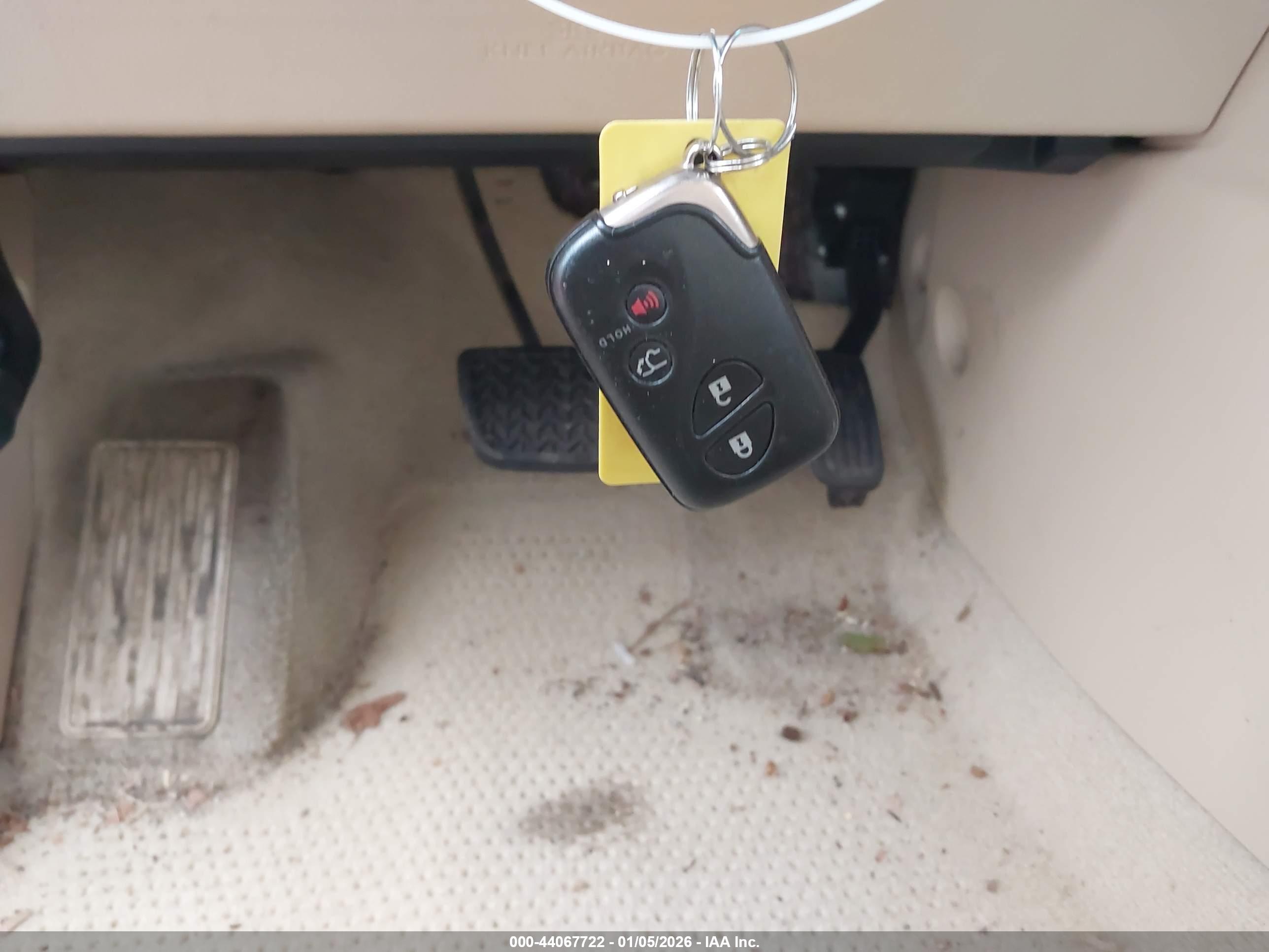 LEXUS RX image 11
