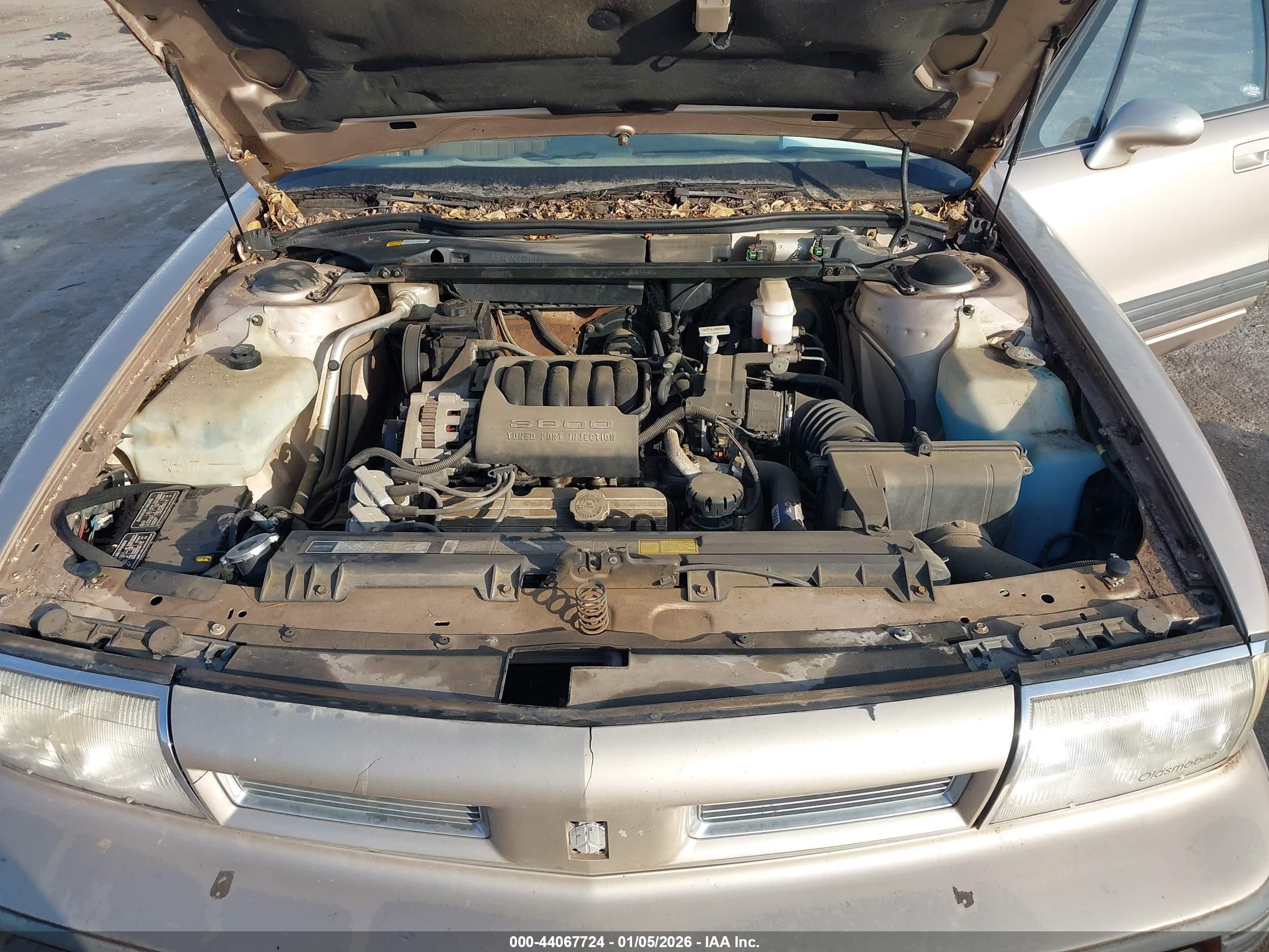 OLDSMOBILE 88 image 10