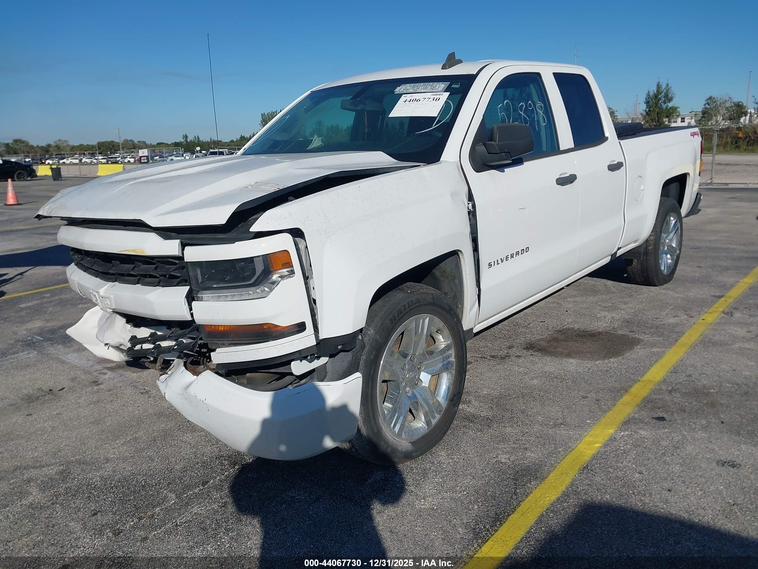 CHEVROLET SILVERADO image 2