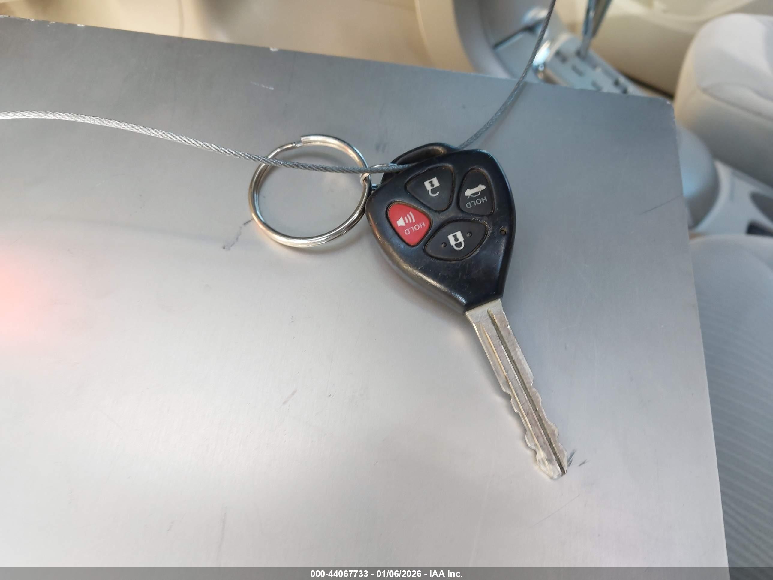 TOYOTA COROLLA image 11