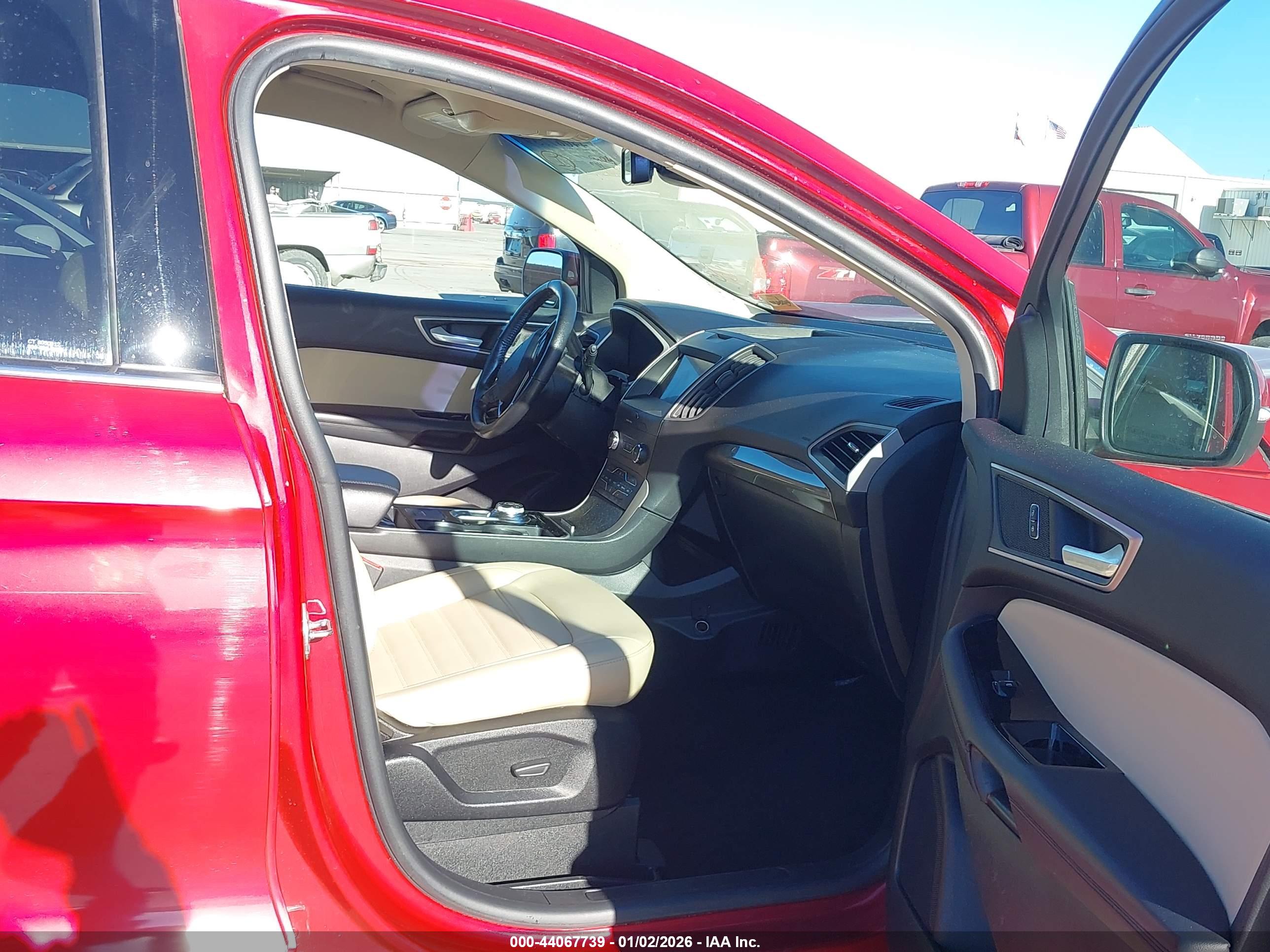 FORD EDGE image 5