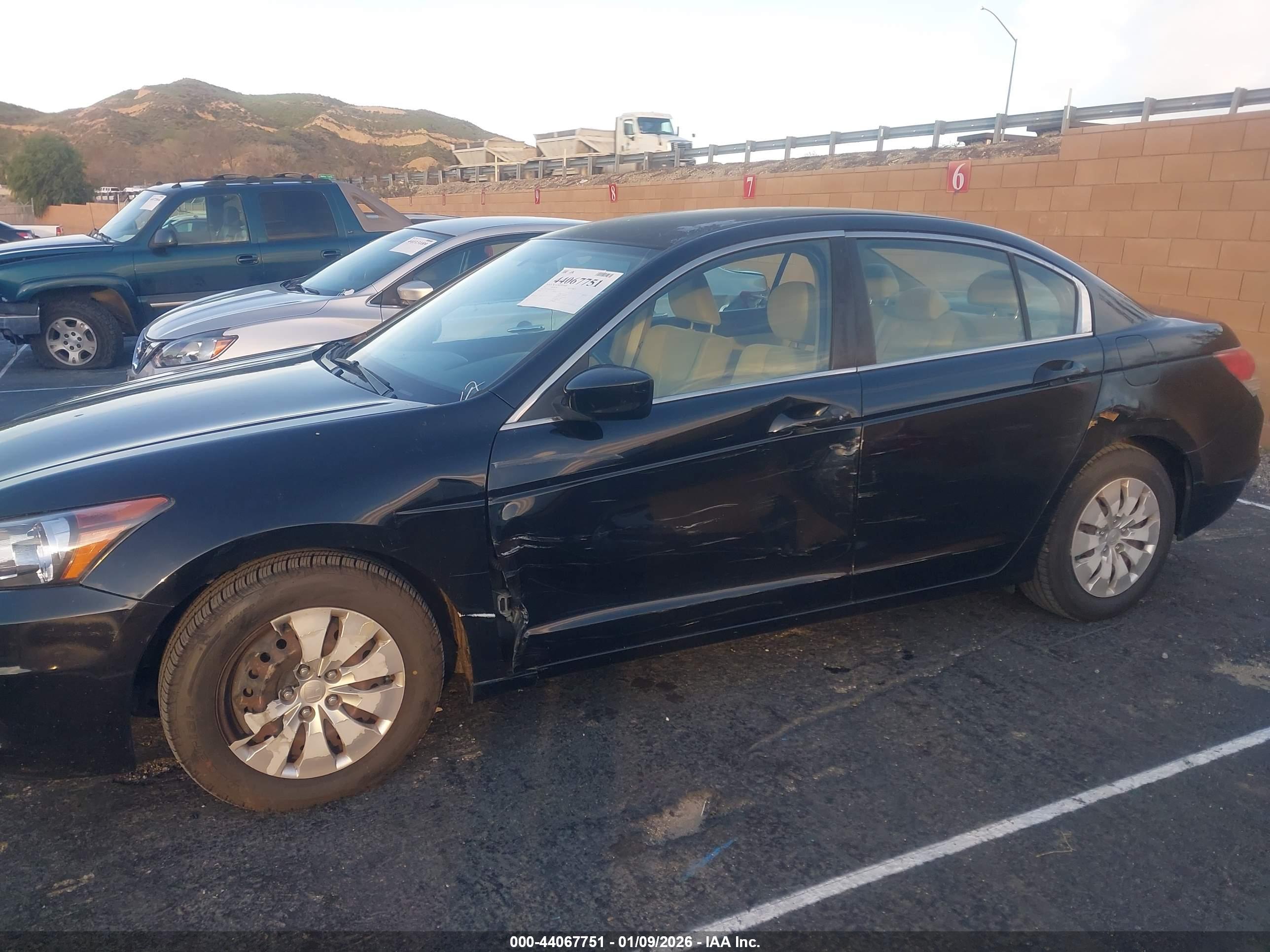 HONDA ACCORD image 6