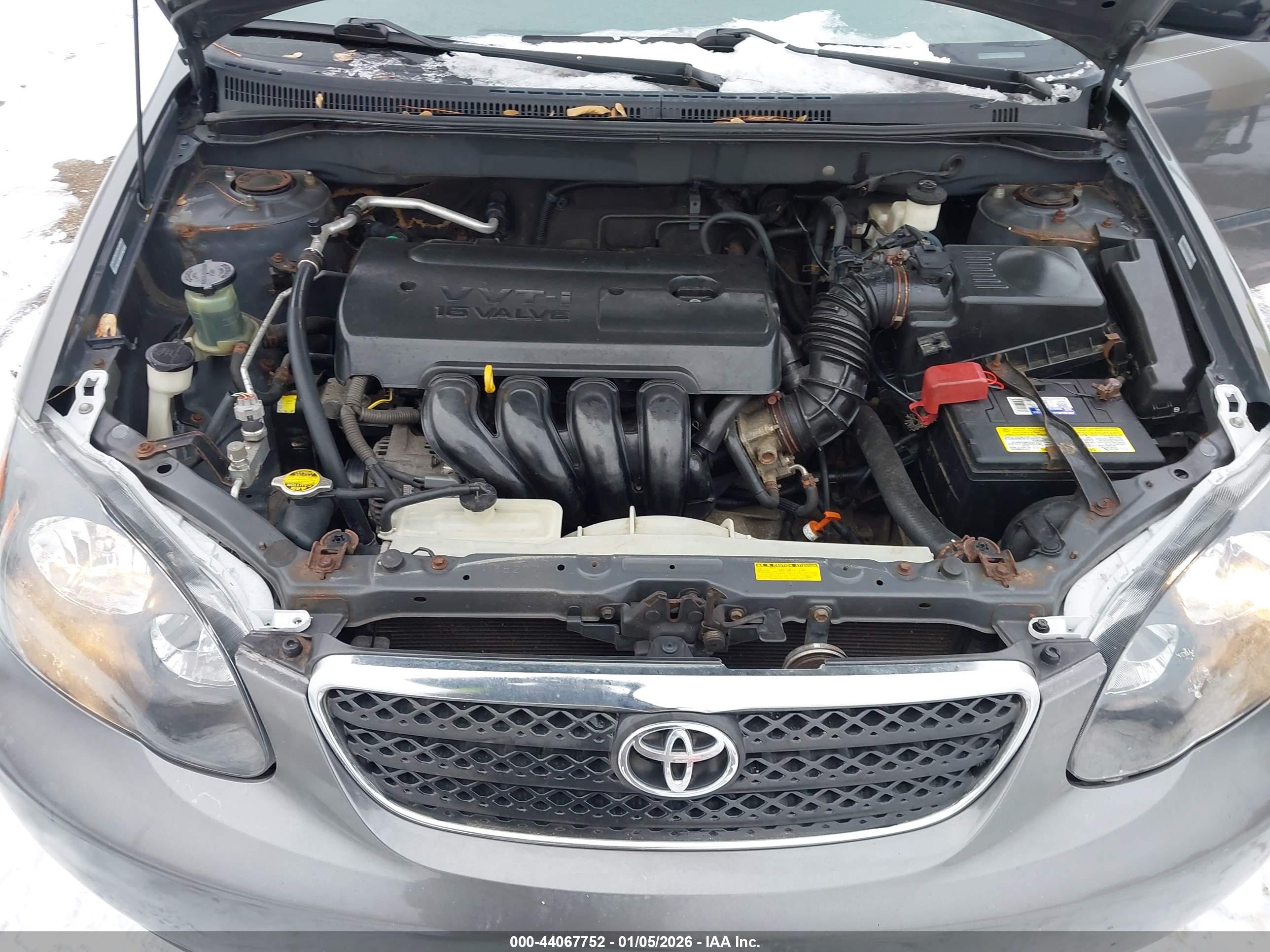 TOYOTA COROLLA image 10