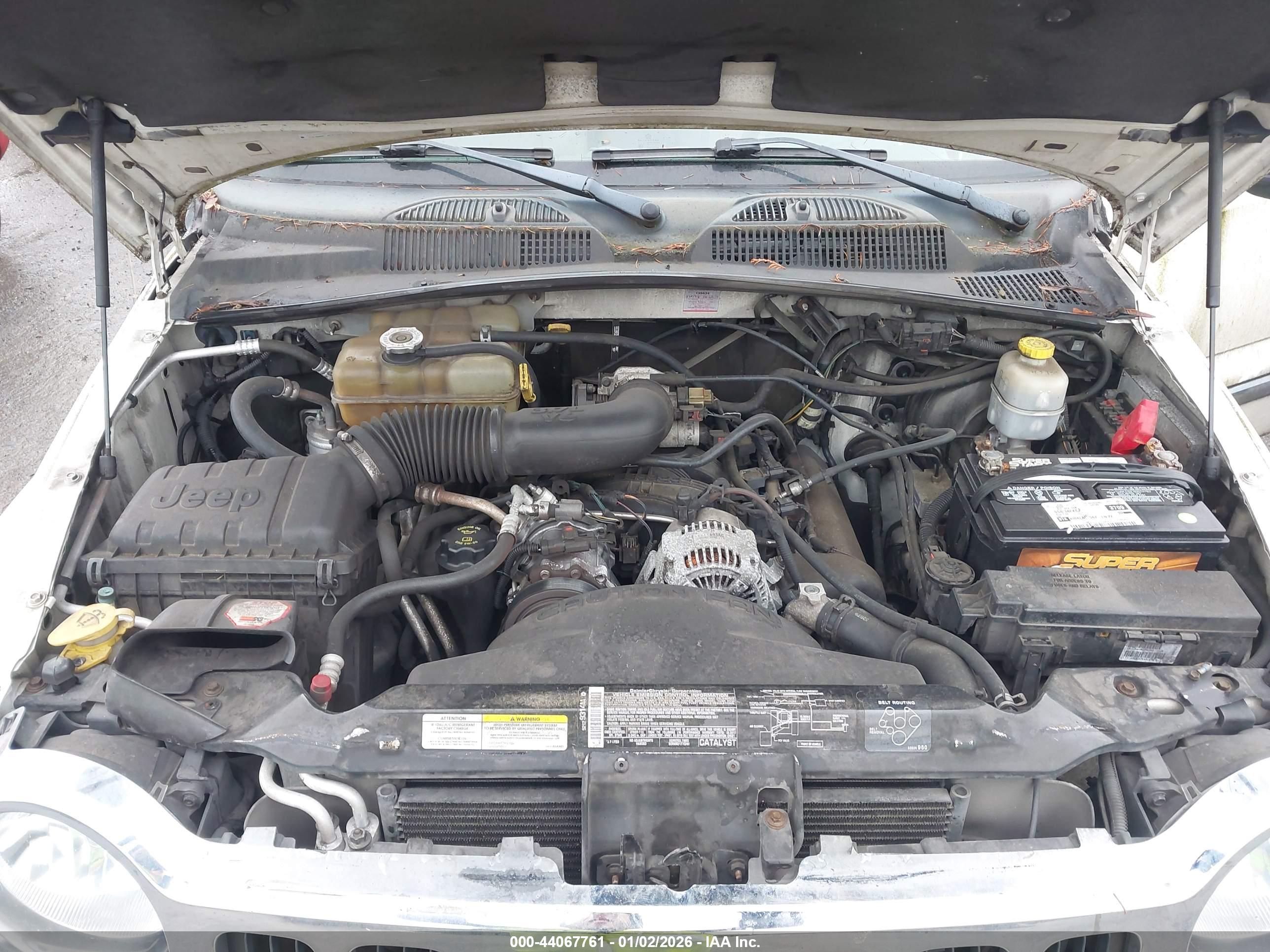 JEEP LIBERTY image 10