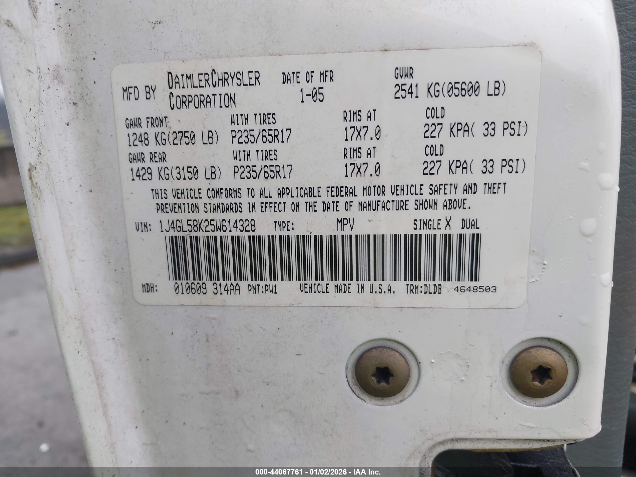 JEEP LIBERTY image 9