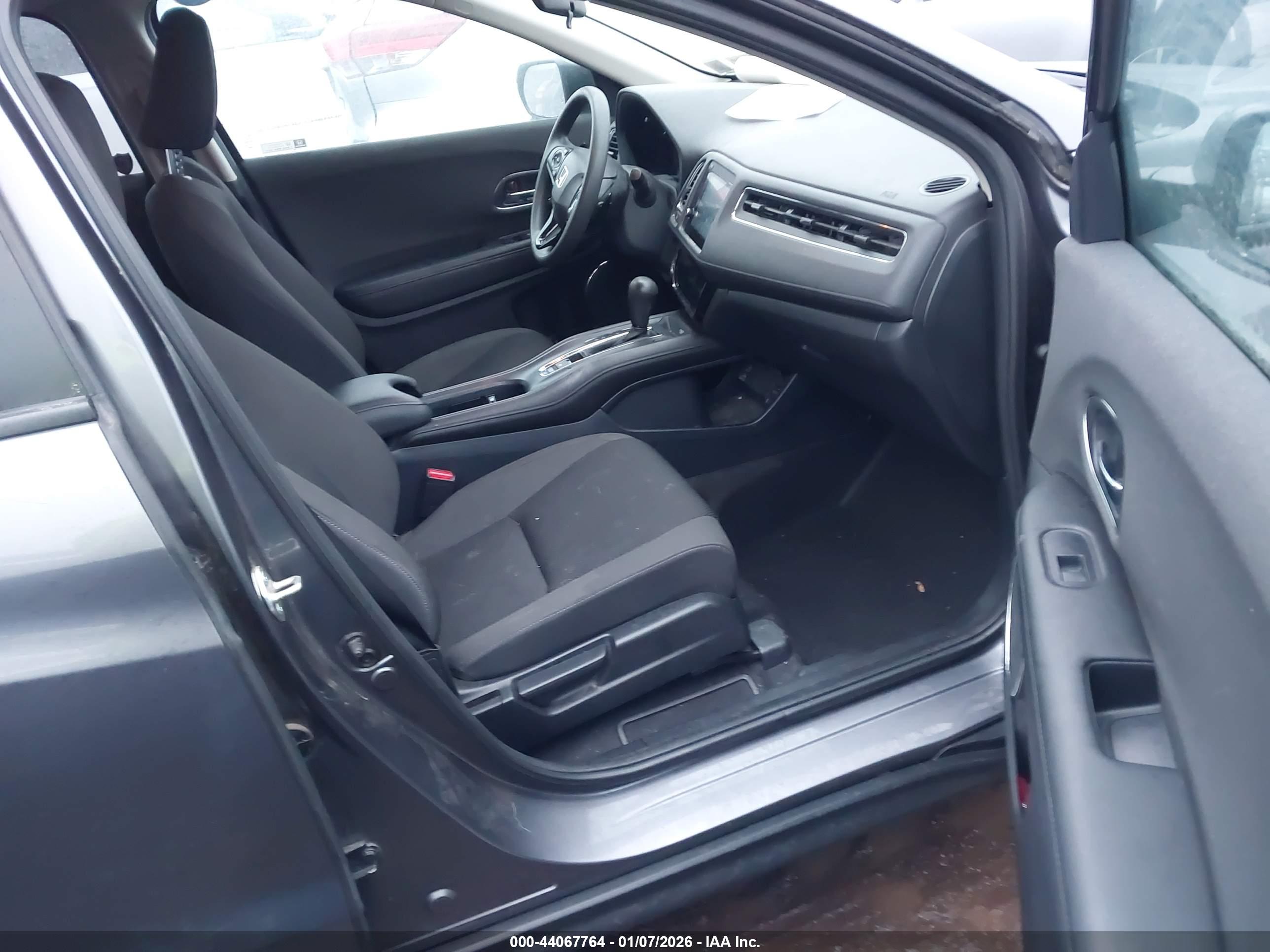 HONDA HR-V image 5