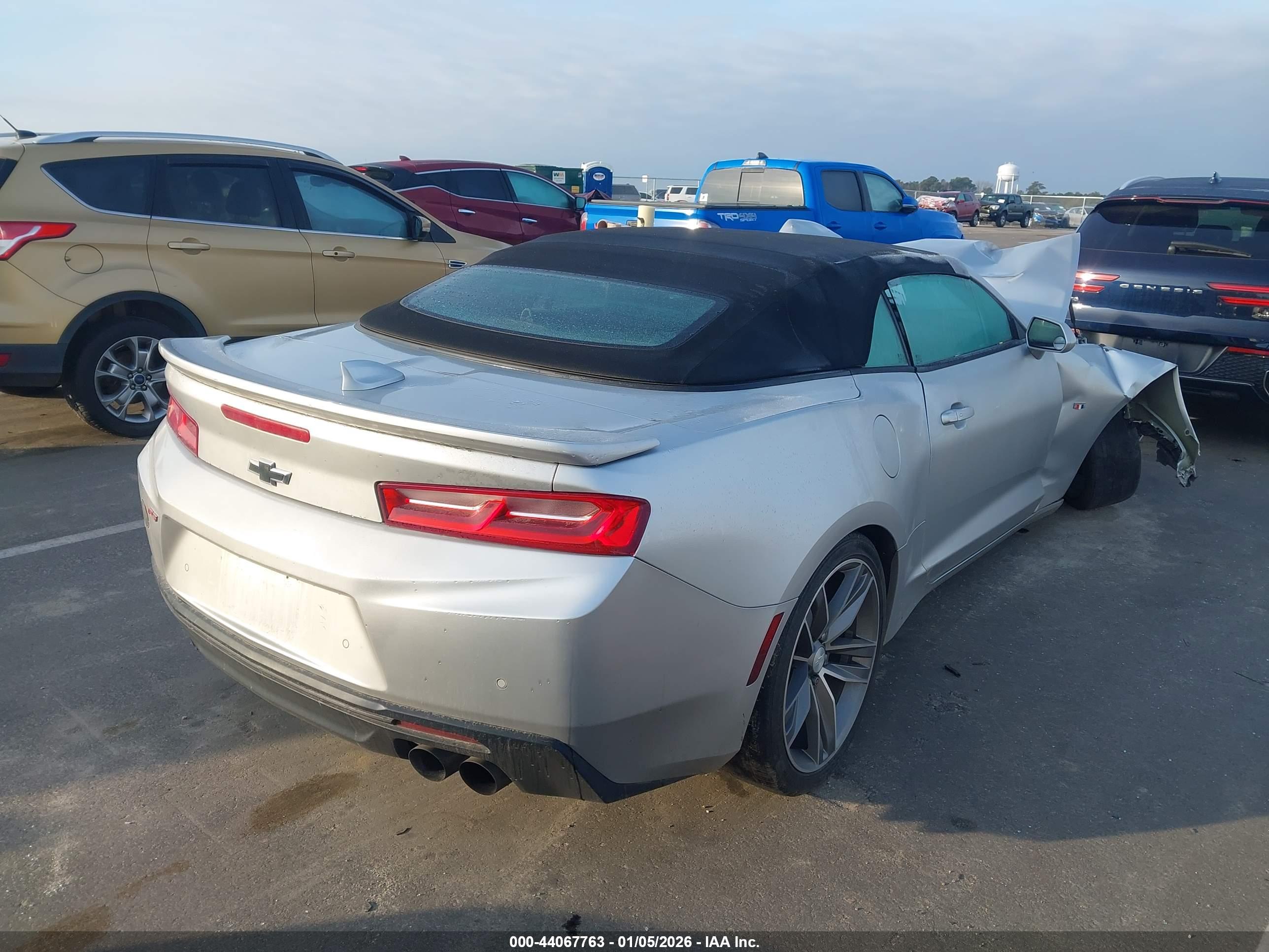 CHEVROLET CAMARO image 4