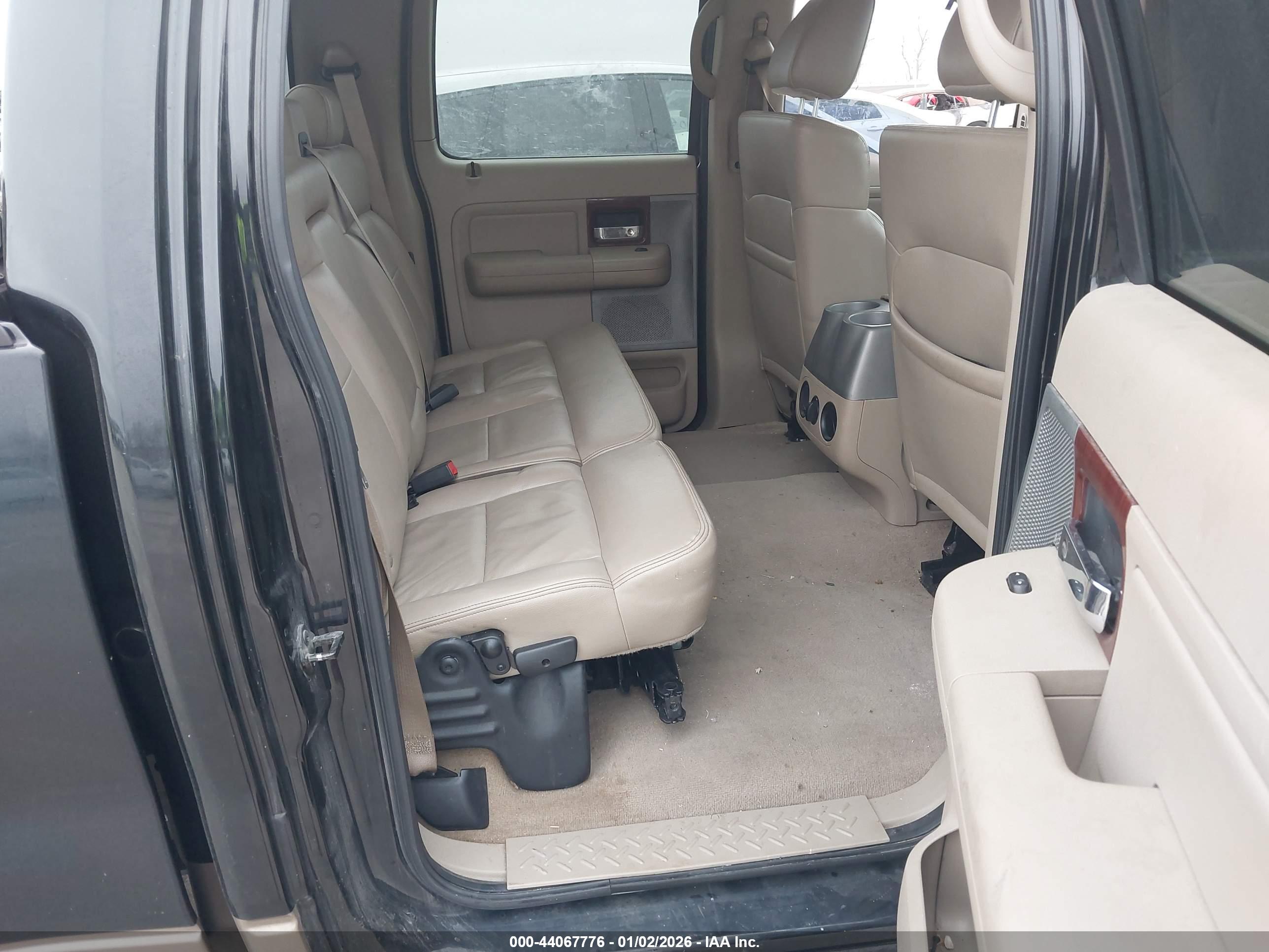 FORD F-150 image 8