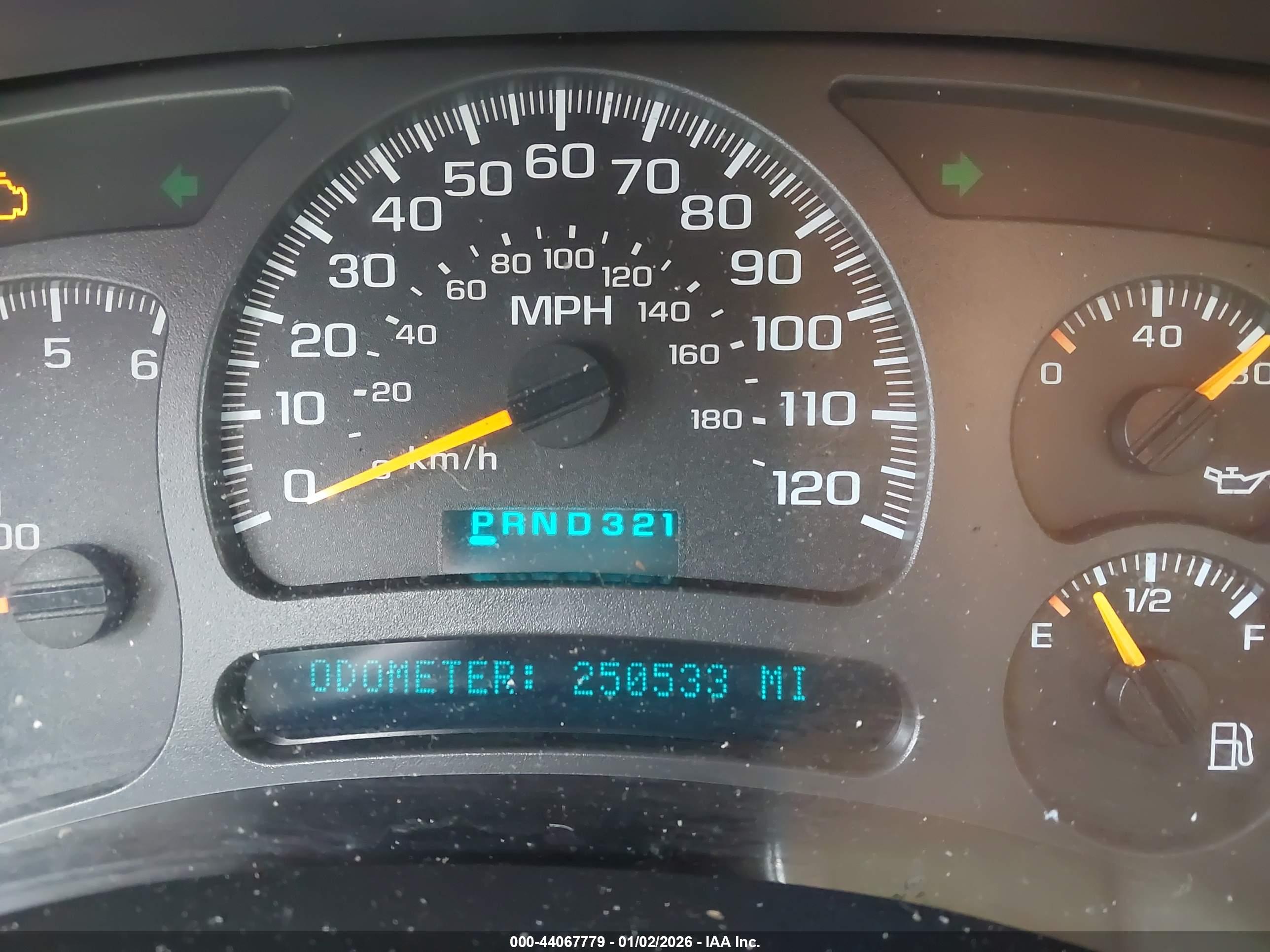 GMC YUKON image 7