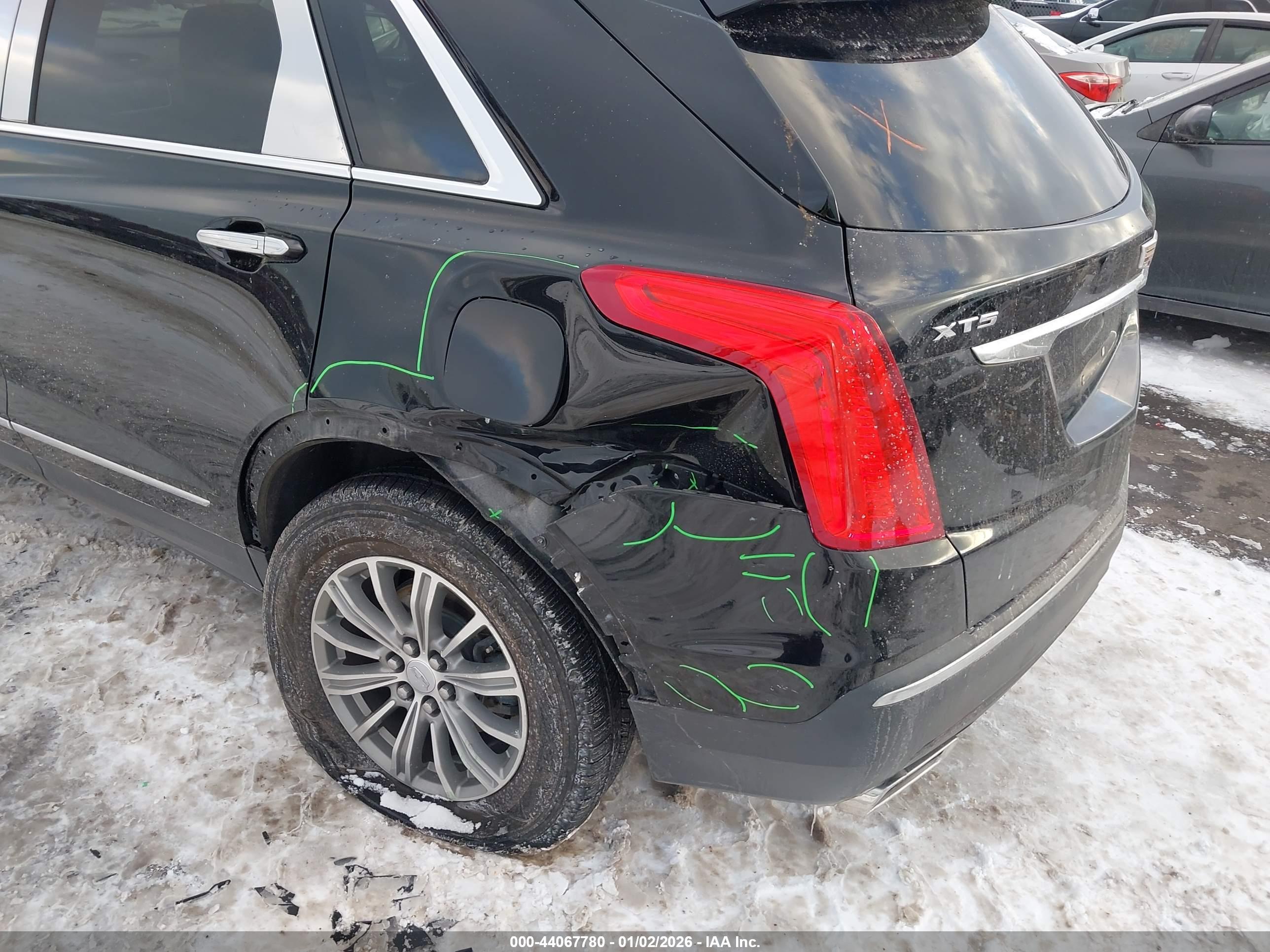 CADILLAC XT5 image 6