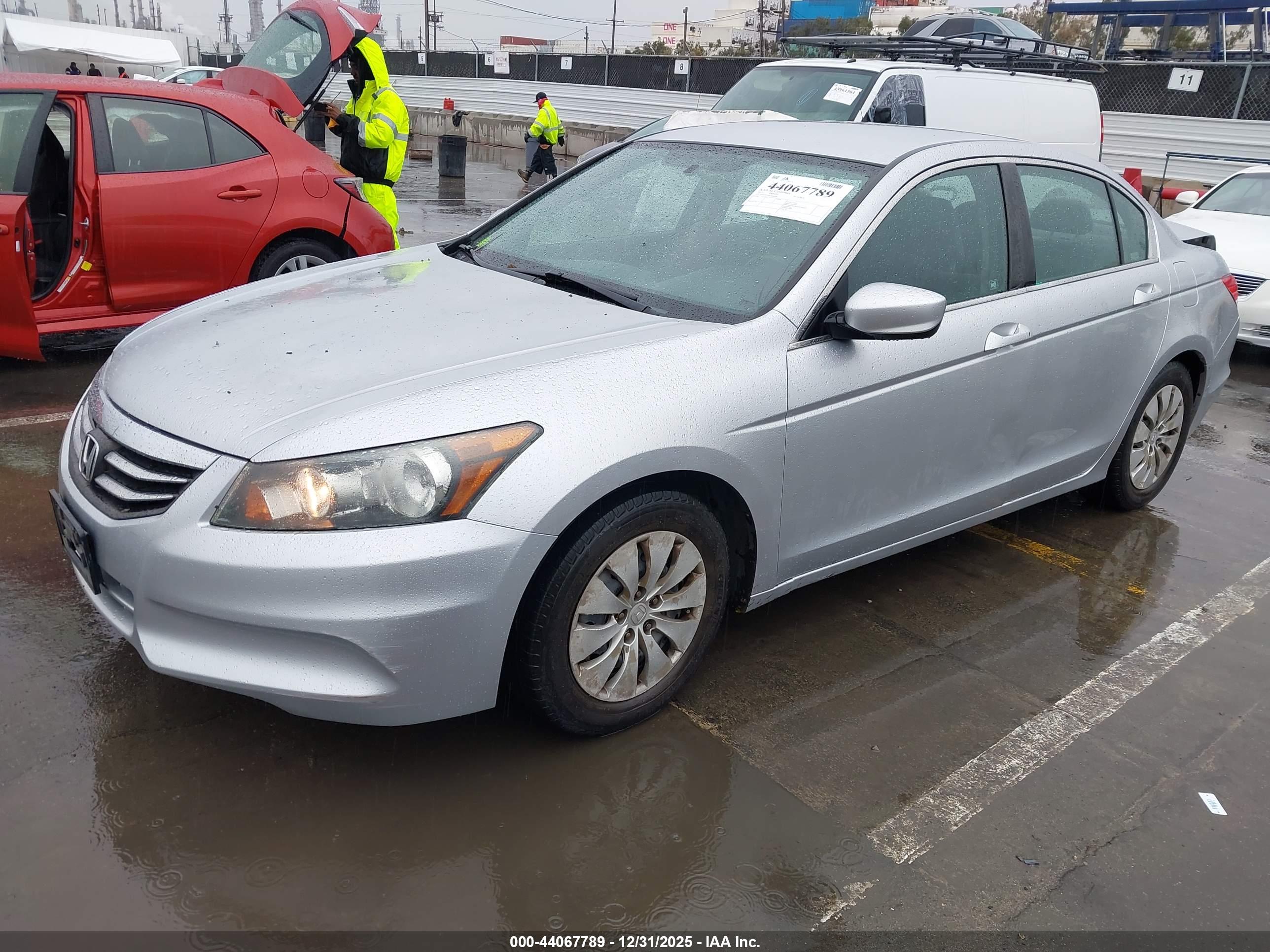 HONDA ACCORD image 2