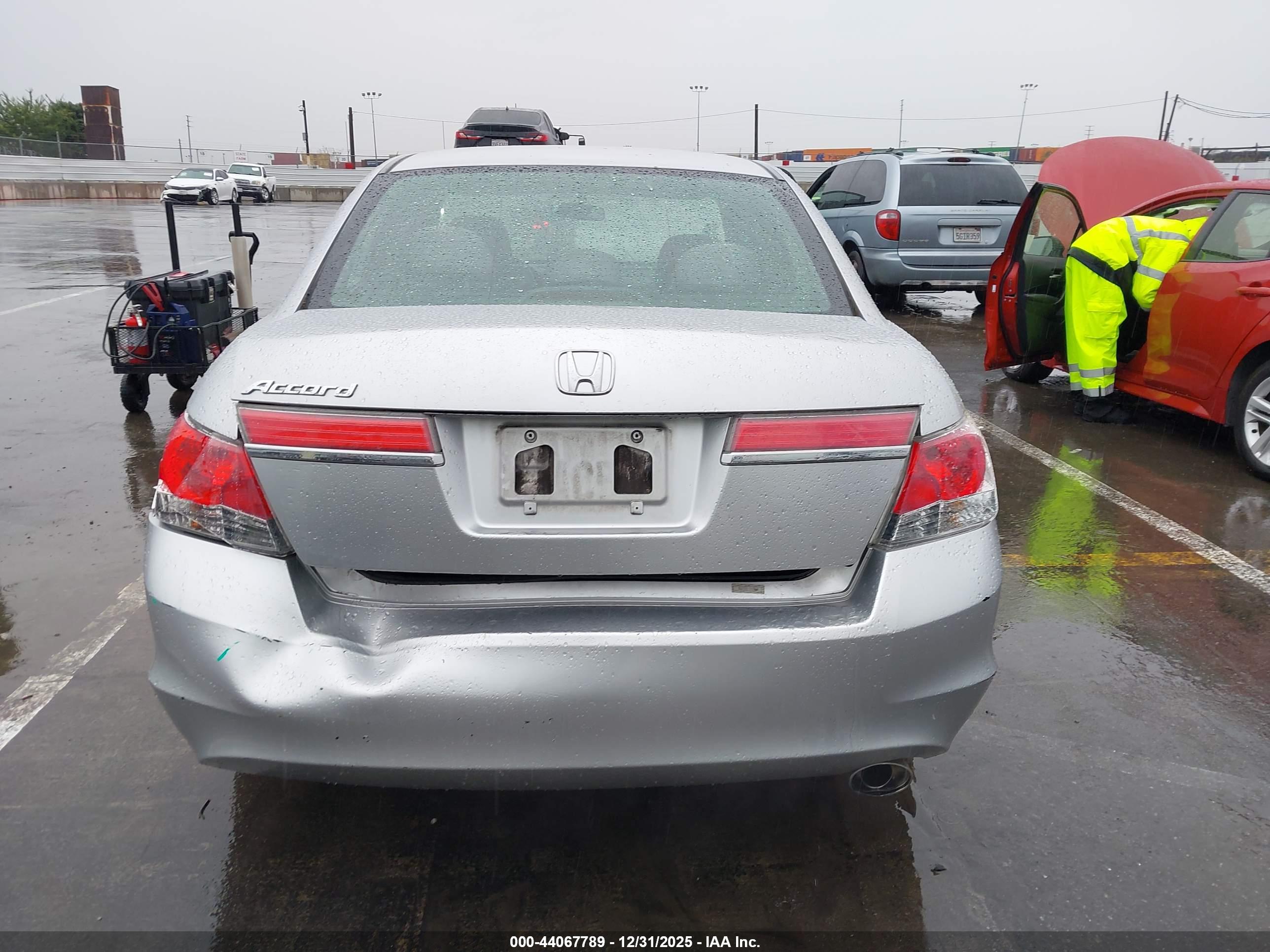 HONDA ACCORD image 6