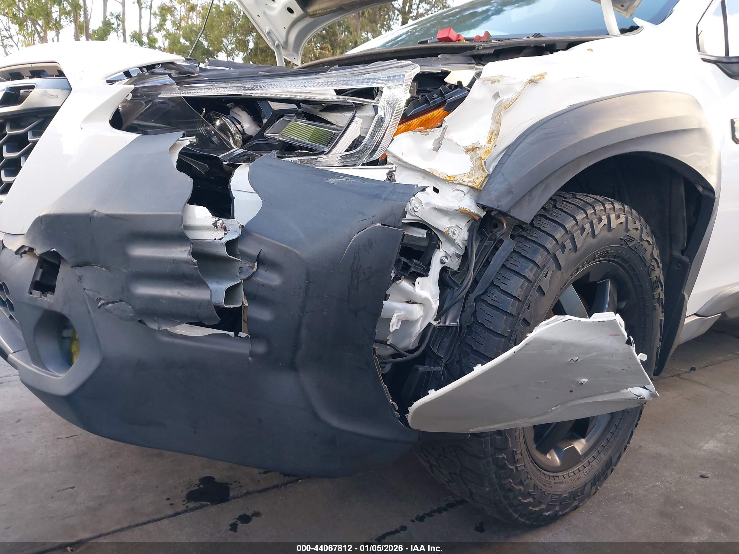 SUBARU OUTBACK image 6