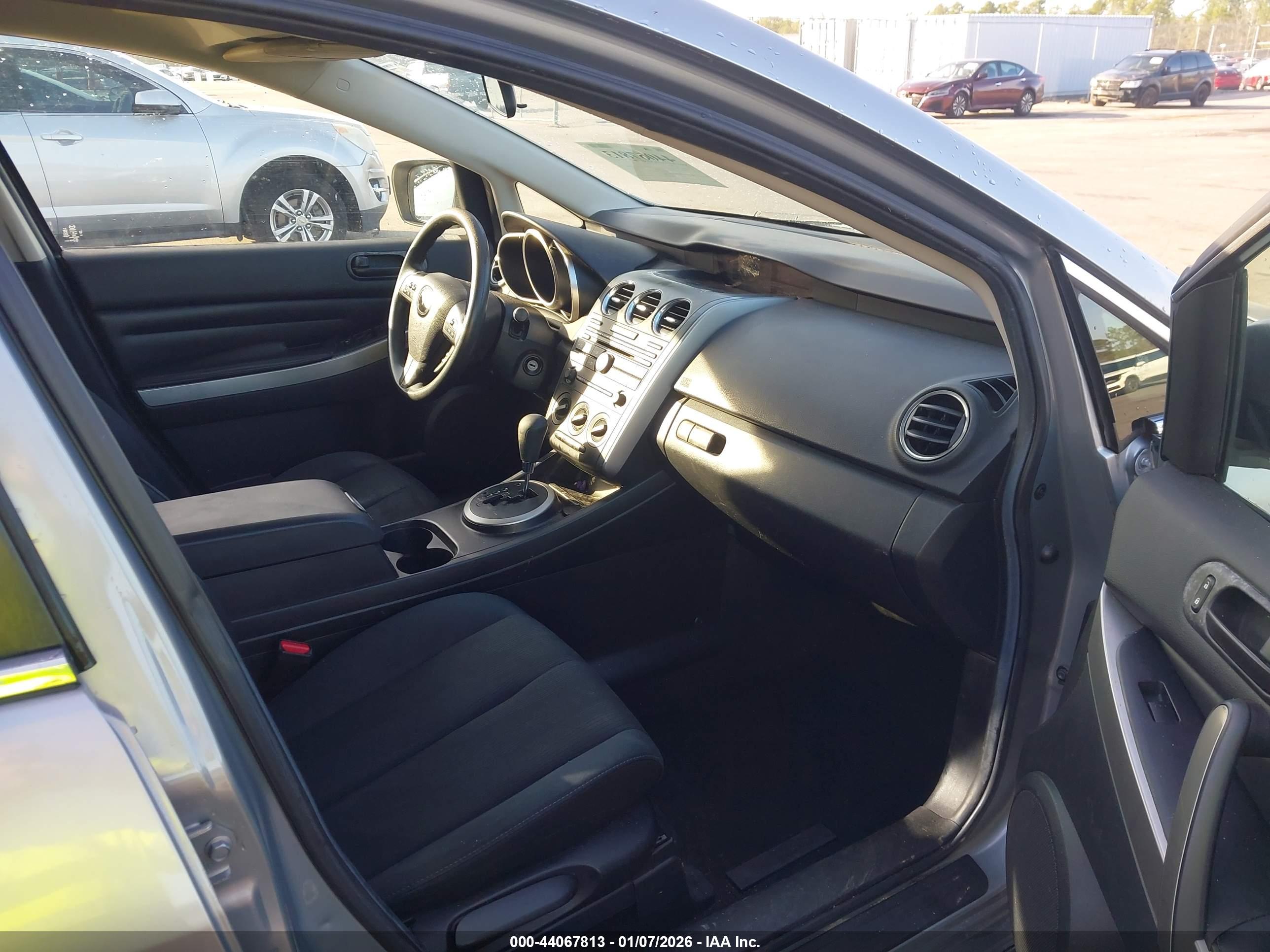 MAZDA CX-7 image 5