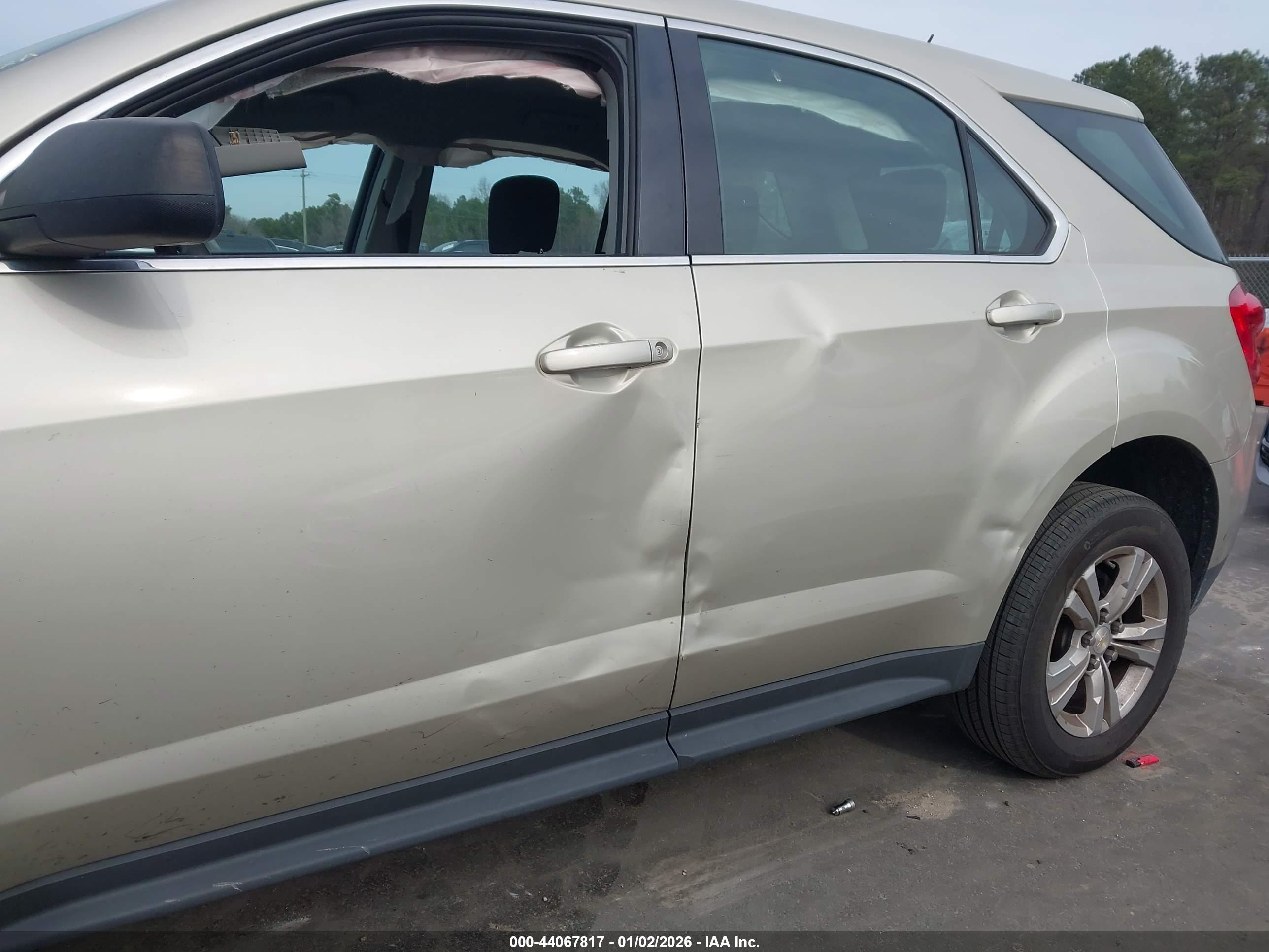CHEVROLET EQUINOX image 6