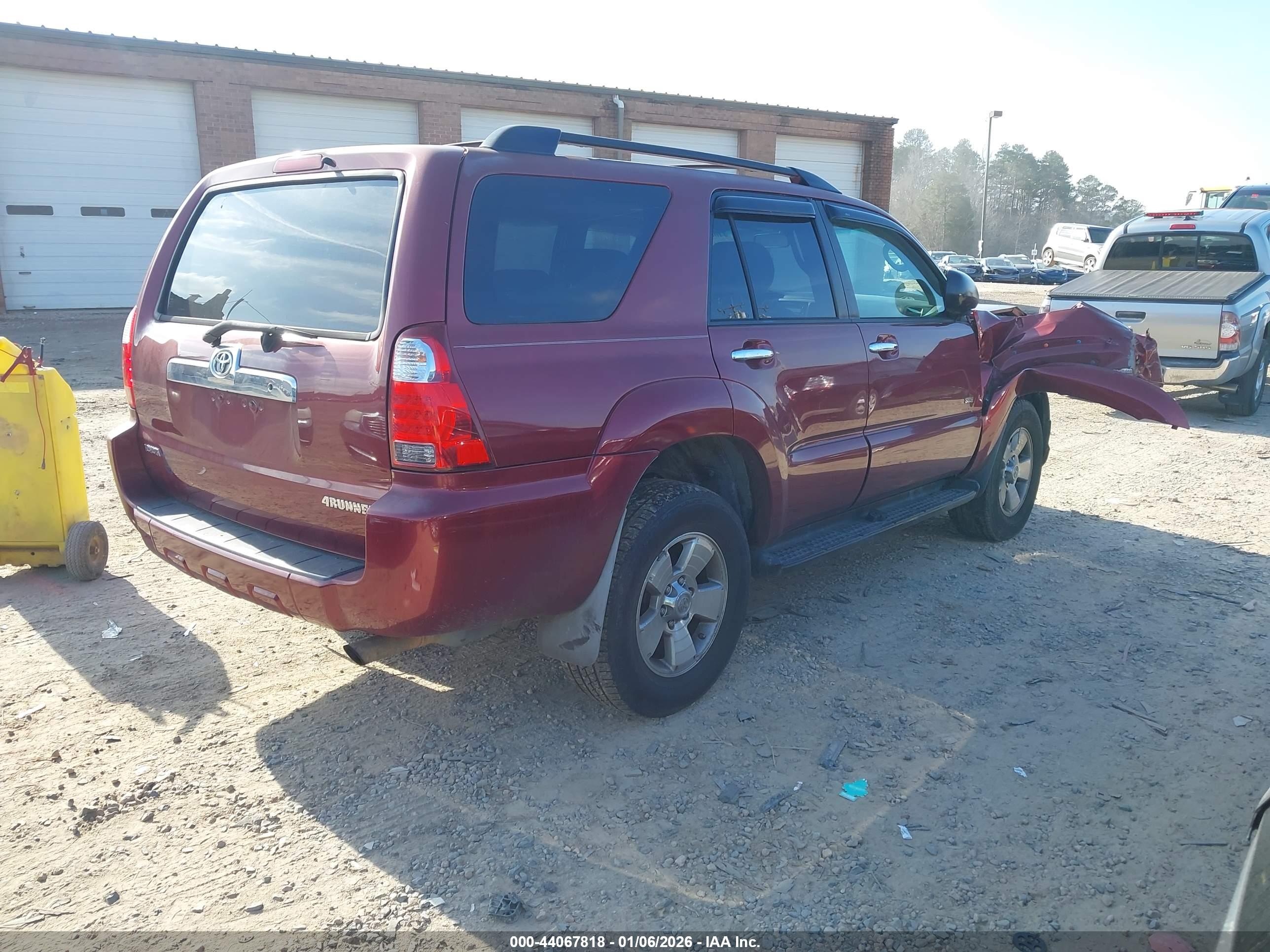 TOYOTA 4RUNNER image 4