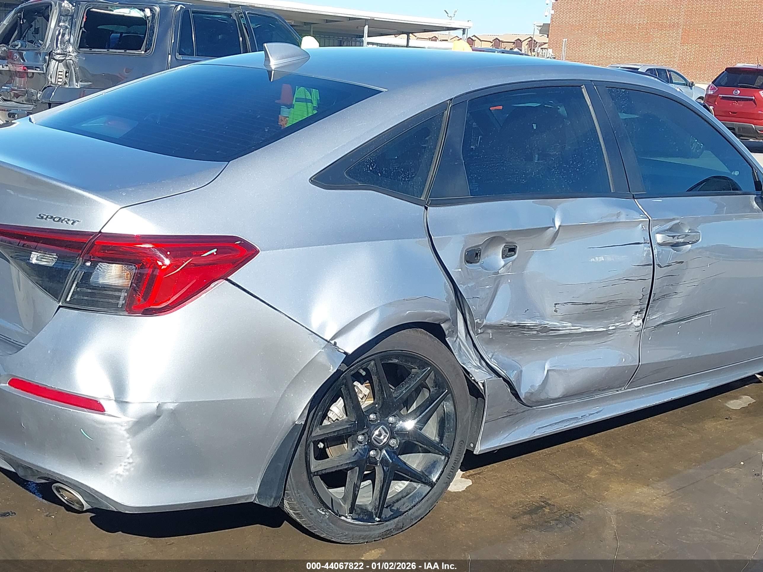 HONDA CIVIC image 6