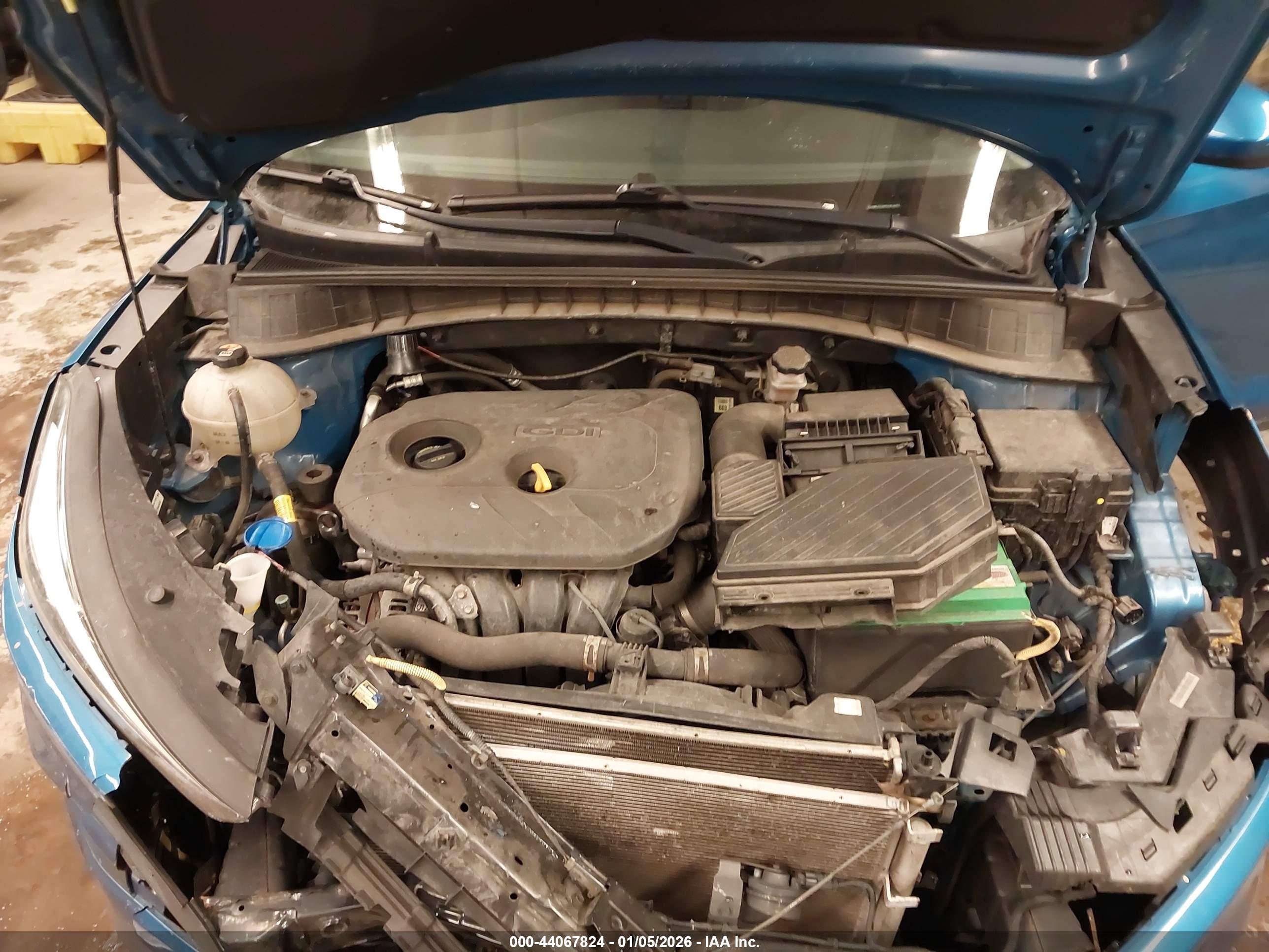 HYUNDAI TUCSON image 10