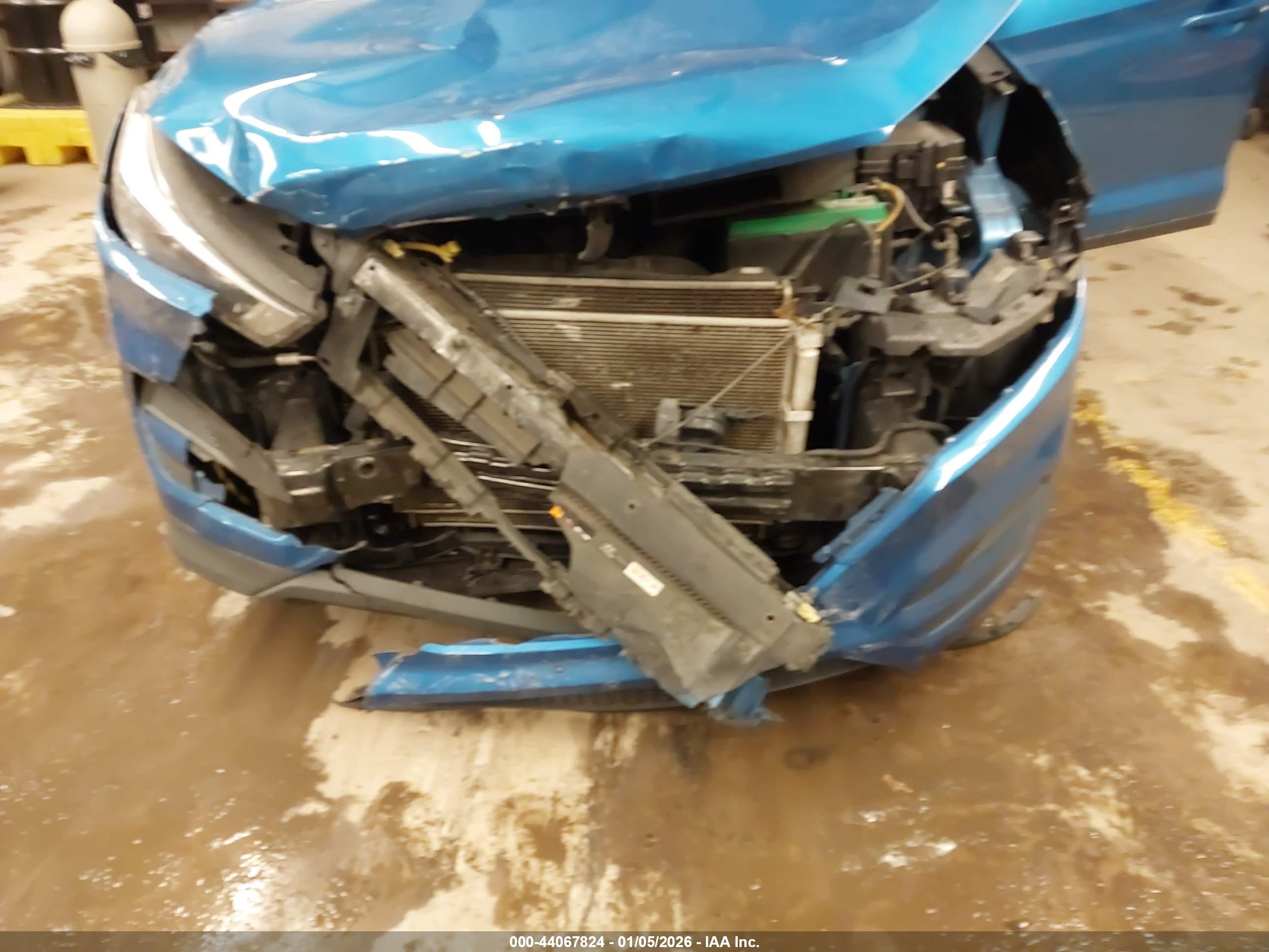 HYUNDAI TUCSON image 6