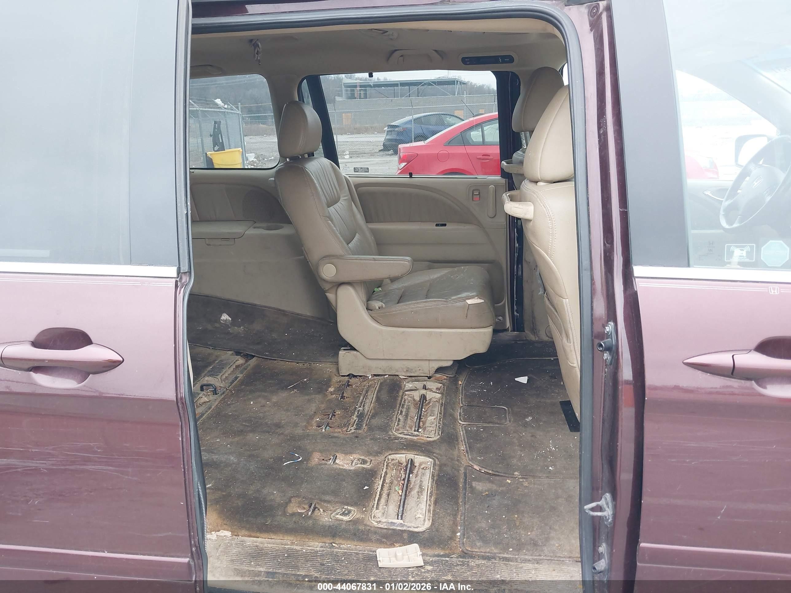 HONDA ODYSSEY image 8