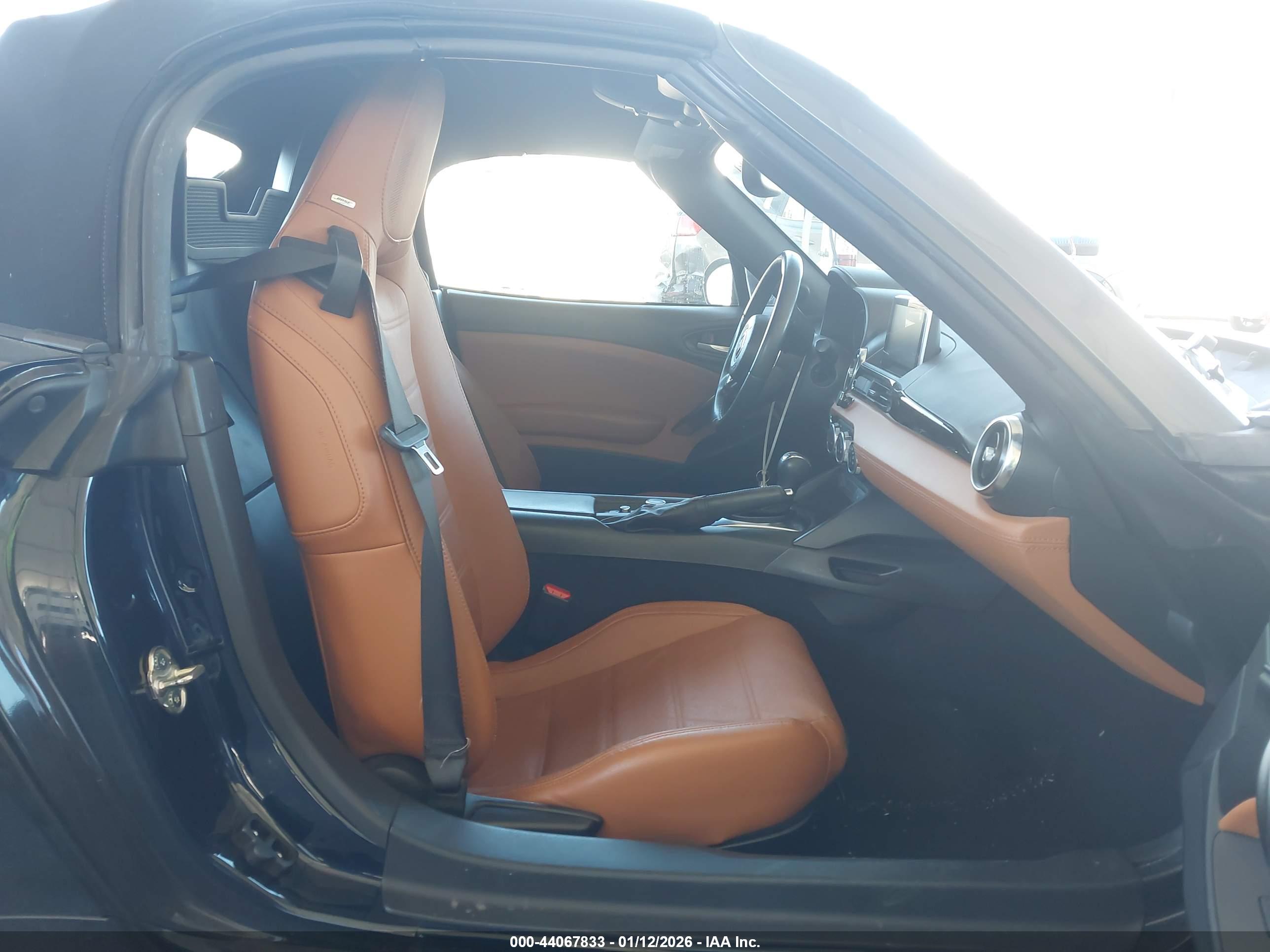FIAT 124 image 5