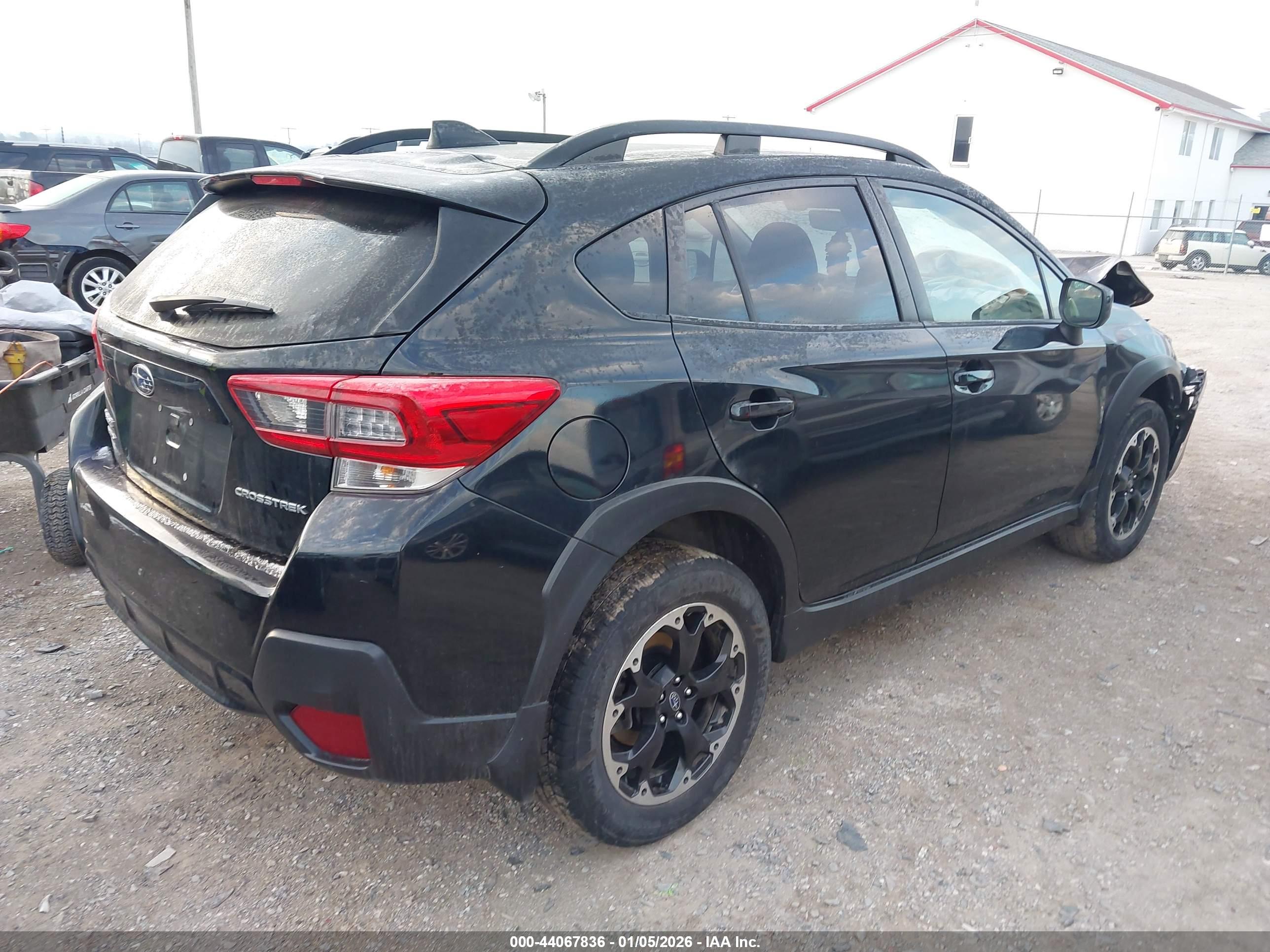 SUBARU CROSSTREK image 4