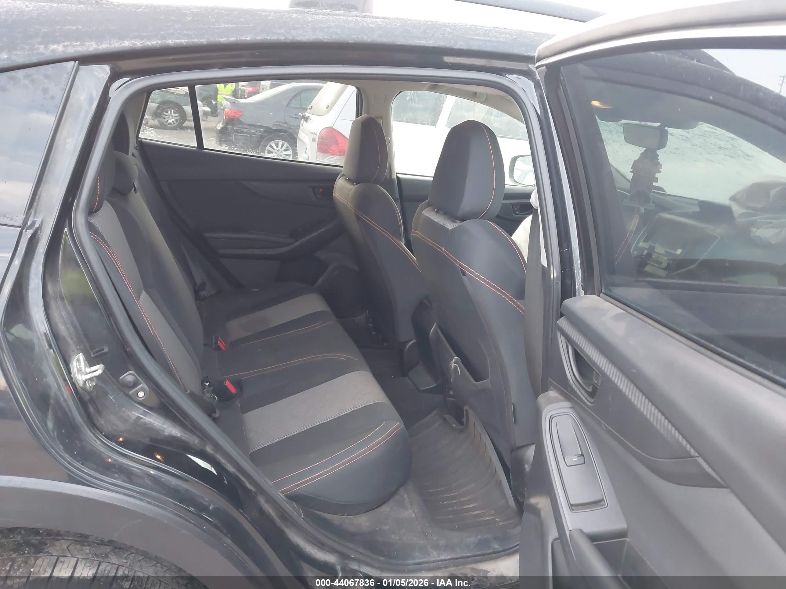 SUBARU CROSSTREK image 8