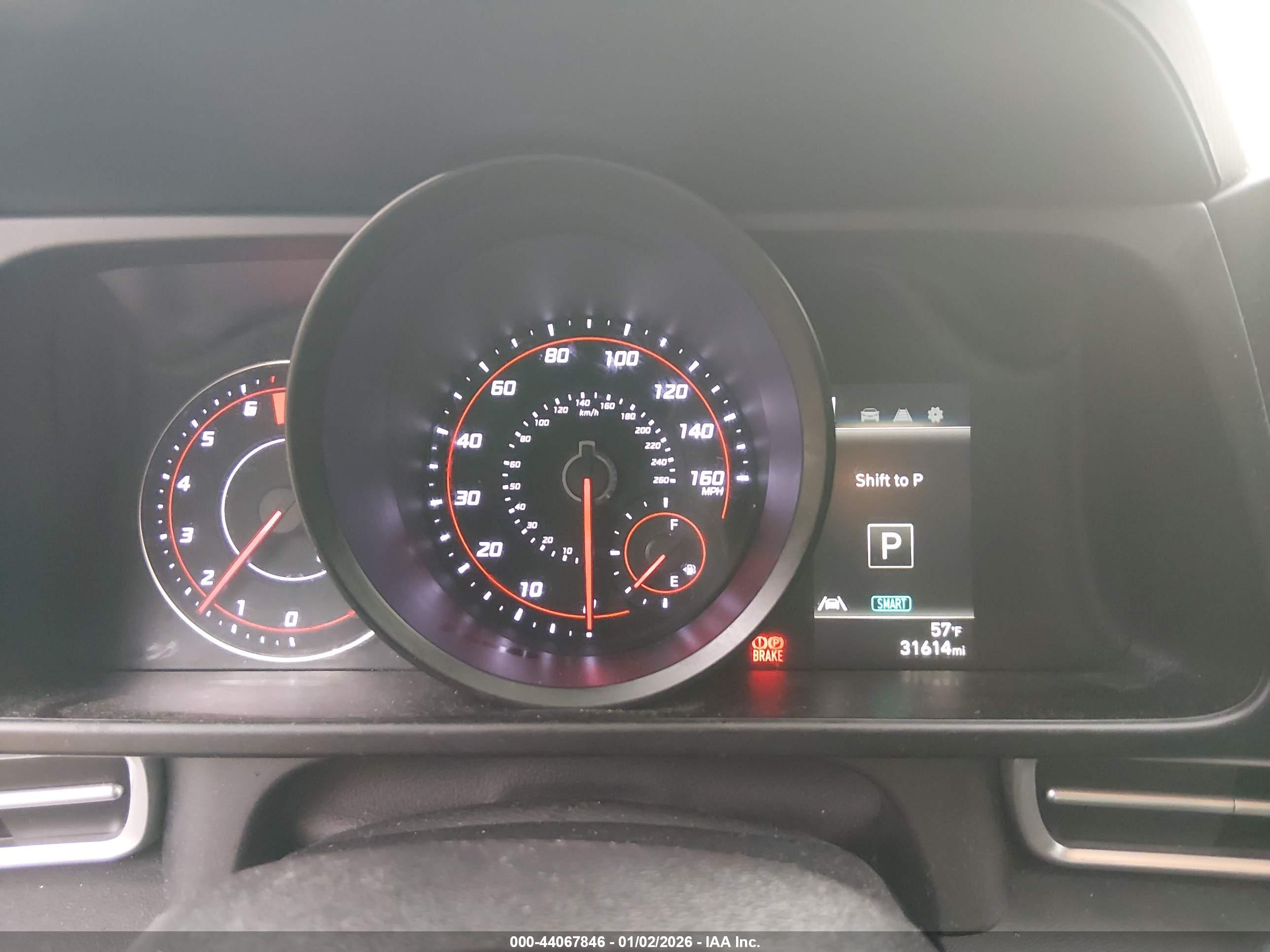 HYUNDAI ELANTRA image 7
